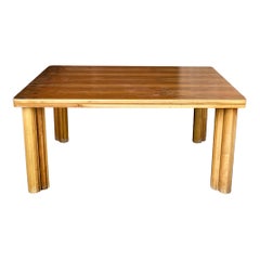 Carlo Scarpa Tavolo da pranzo in noce marrone "Scuderia" di metà secolo per Bernini, 1977