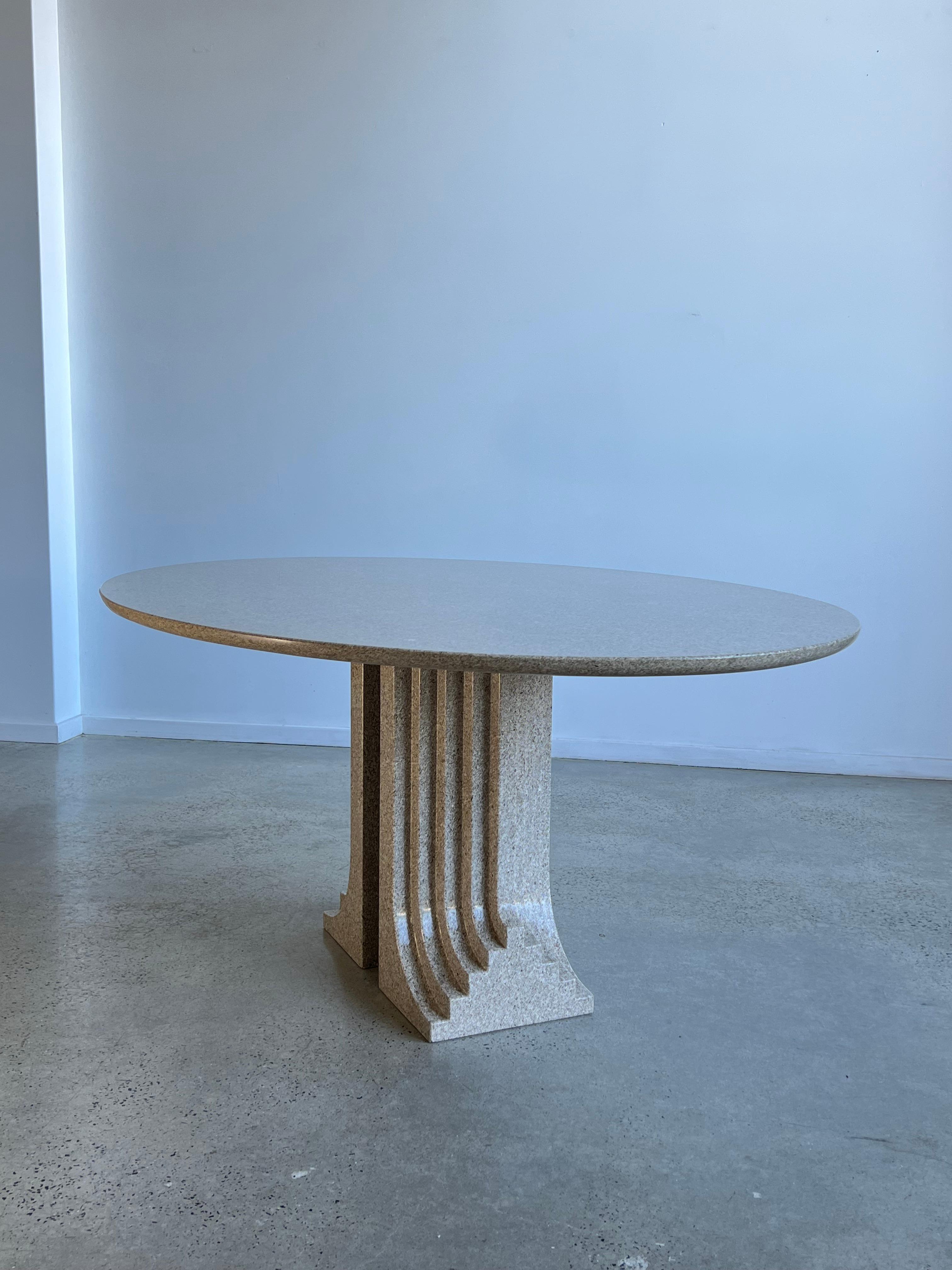 Mid-Century Modern Carlo Scarpa Oval Table for Simon Gavina 1970s For Sale
