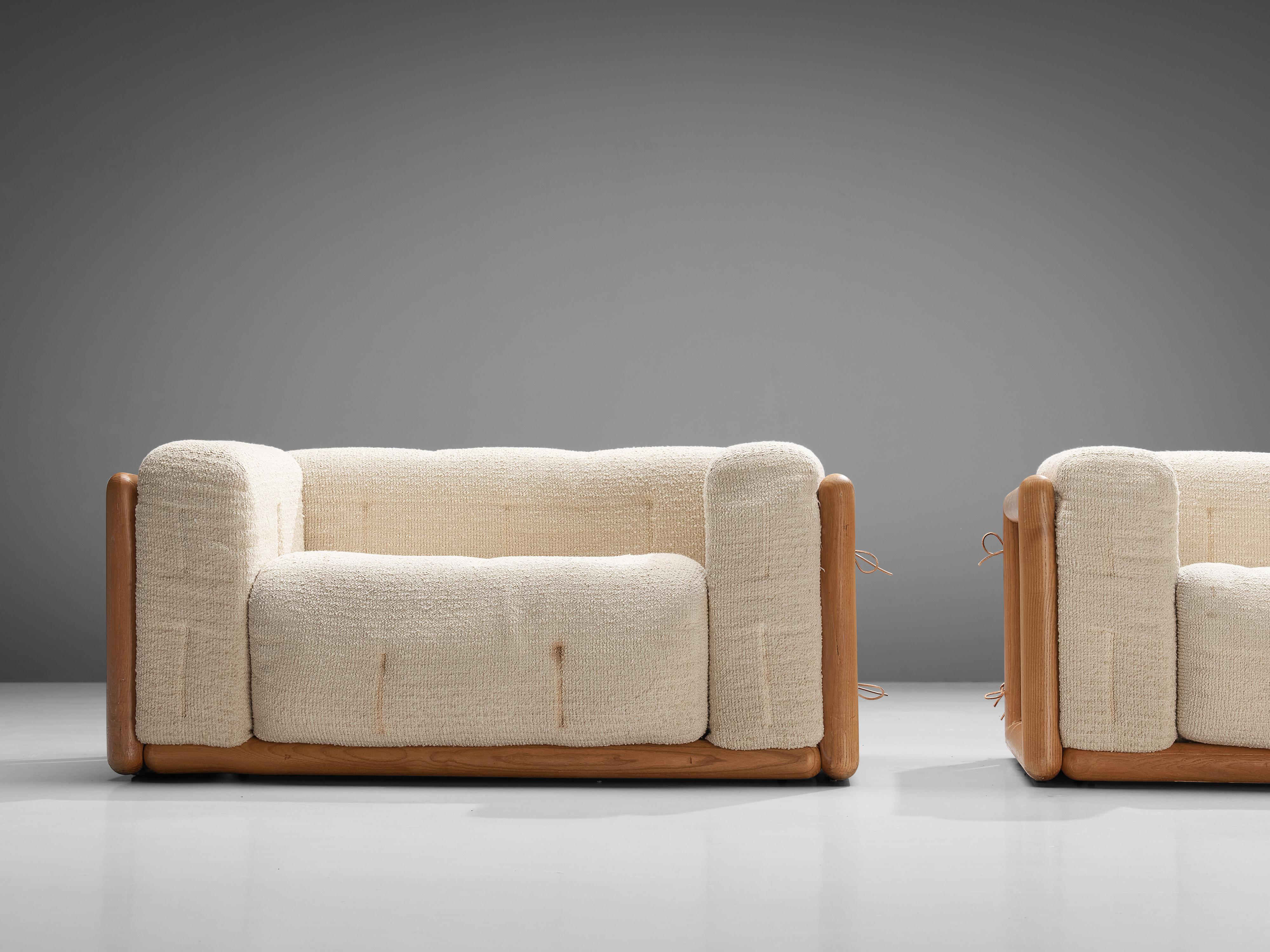 Late 20th Century Carlo Scarpa Pair of 'Cornaro' Lounge Chairs in Ash and Off-White Upholstery