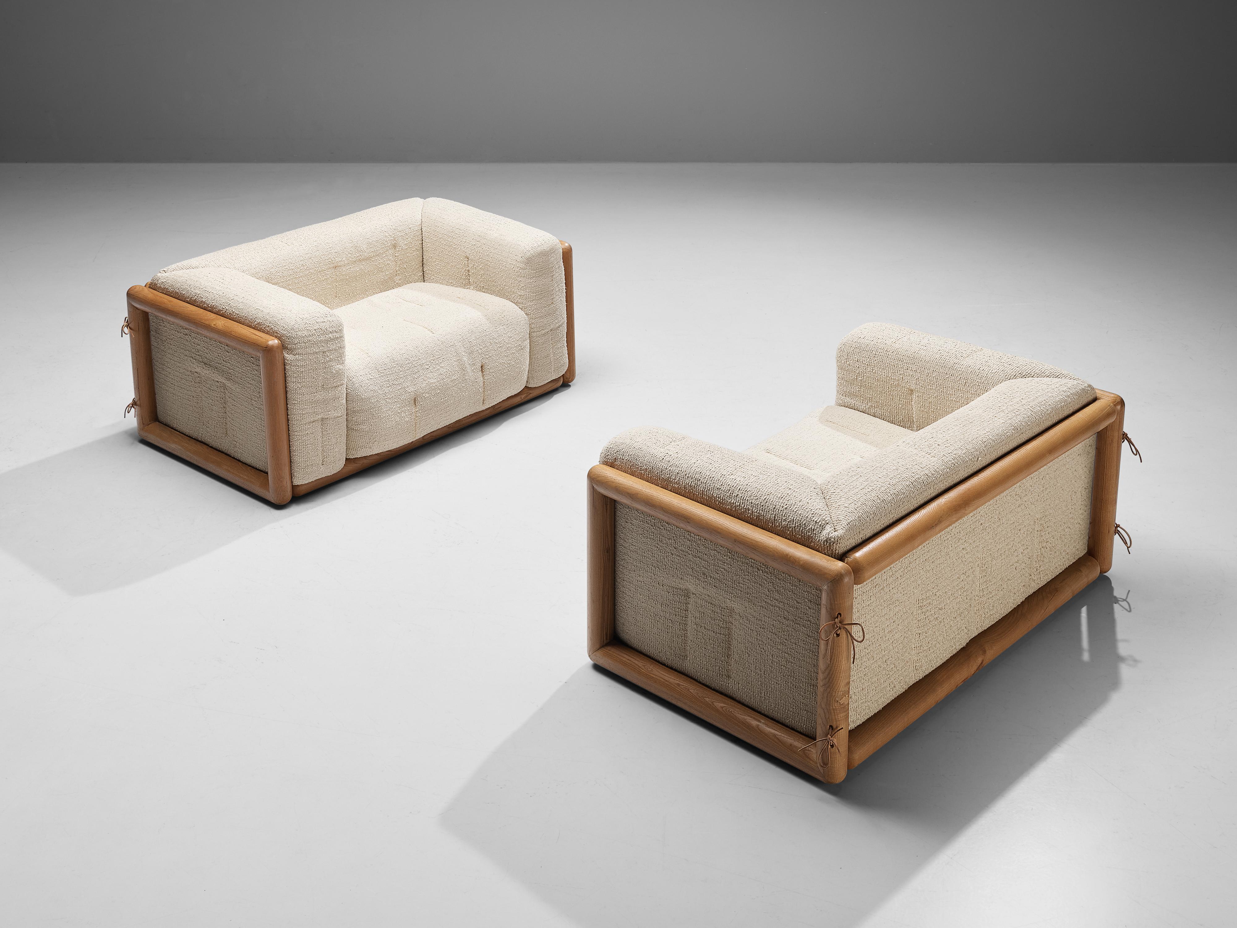 Fabric Carlo Scarpa Pair of 'Cornaro' Lounge Chairs in Ash and Off-White Upholstery