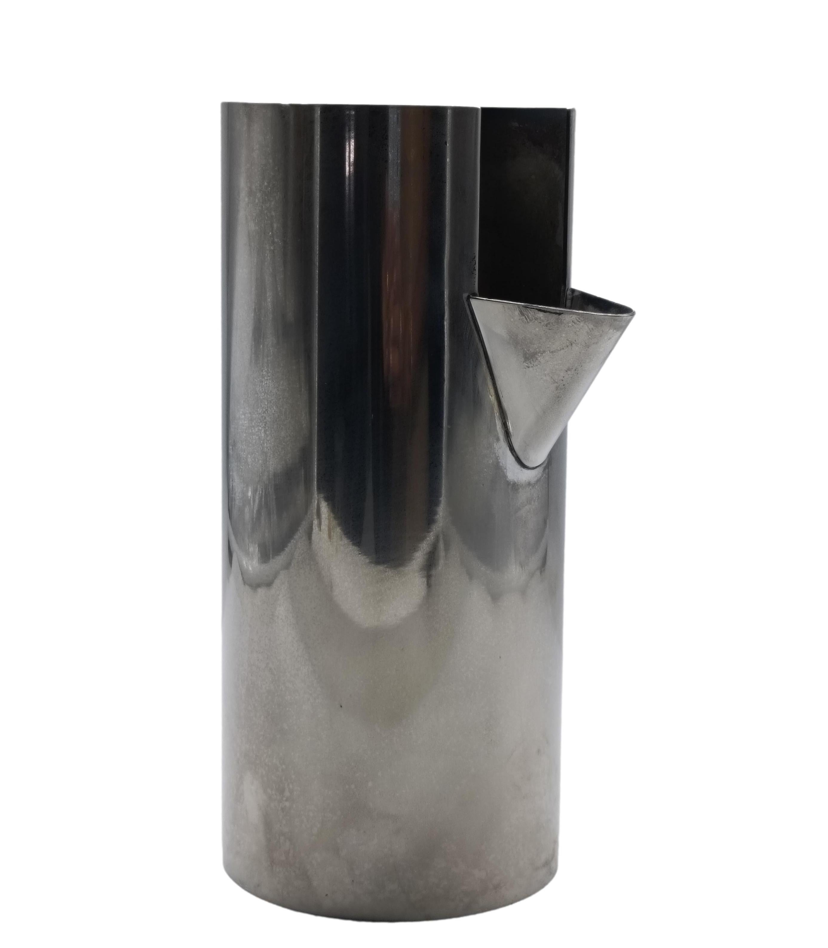 Italiano Carlo Scarpa per Cleto Munari Caraffa in silverplate, Firmata, Italia 1970s in vendita