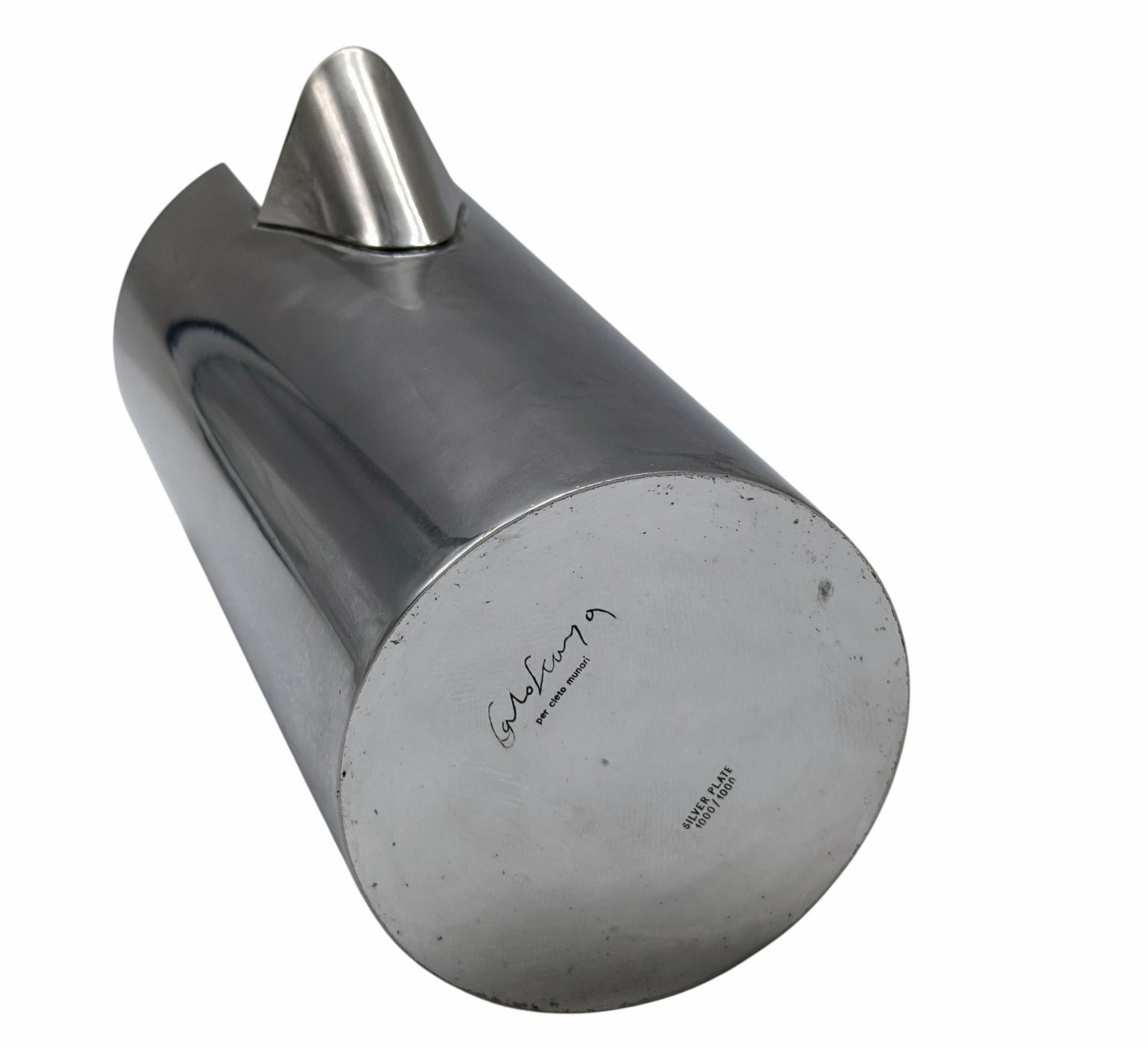 Carlo Scarpa per Cleto Munari Caraffa in silverplate, Firmata, Italia 1970s In condizioni buone in vendita a Naples, IT