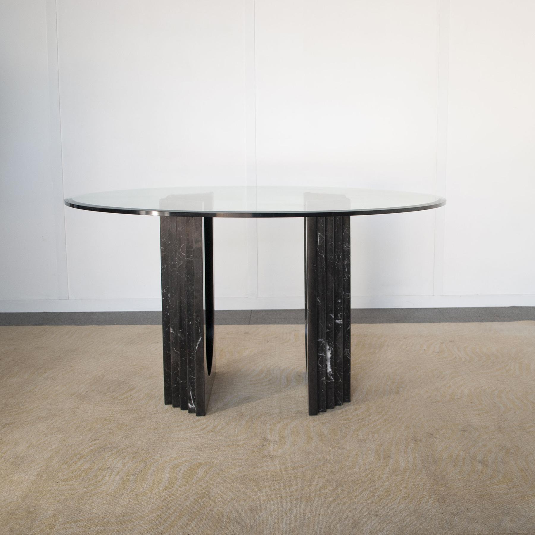 Carlo Scarpa round table for Cattelan 1970s 2