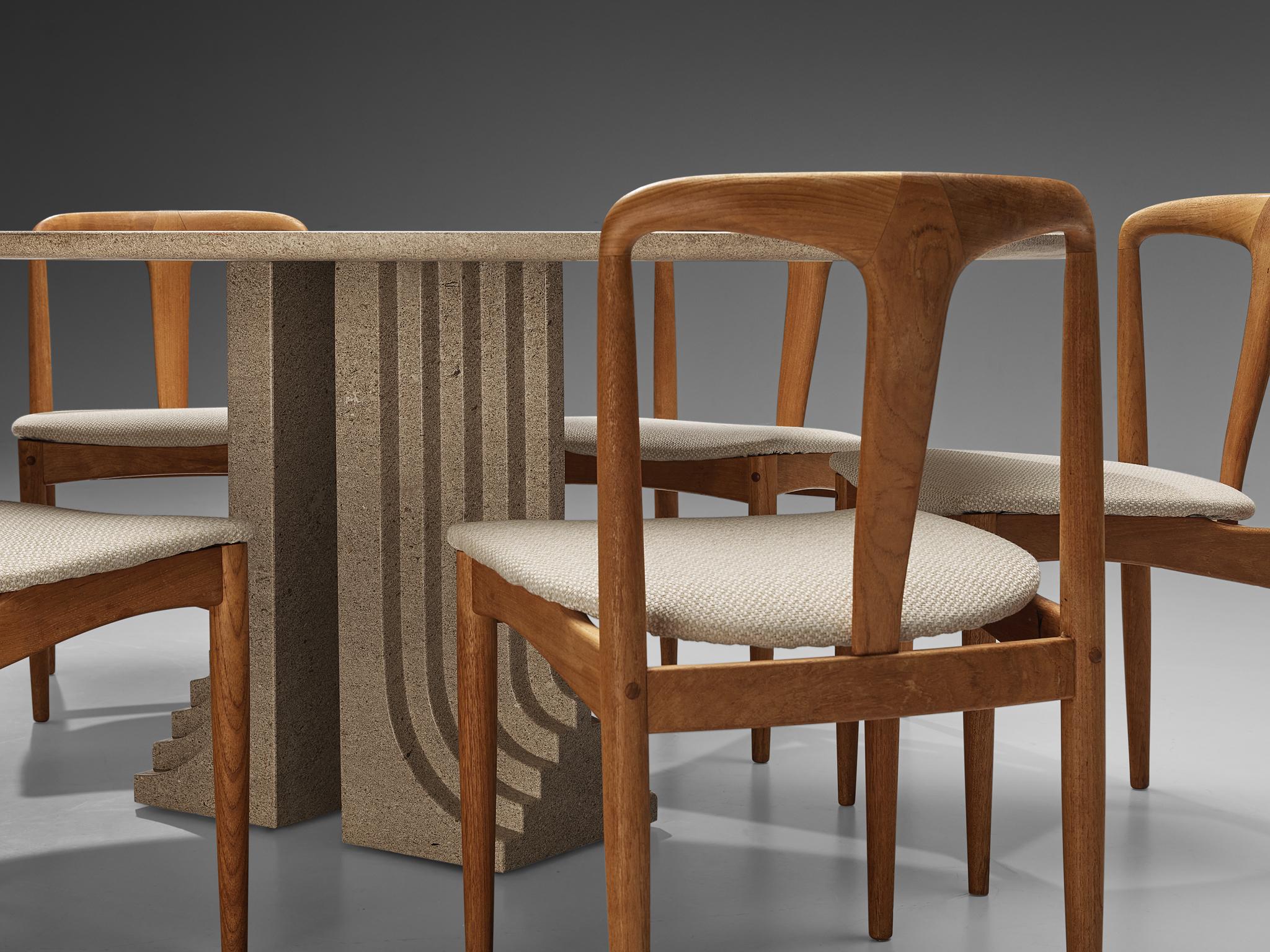 Mid-Century Modern Carlo Scarpa ‘Samo’ Dining Table in Granit and J. Andersen ‘Juliane’ Chairs