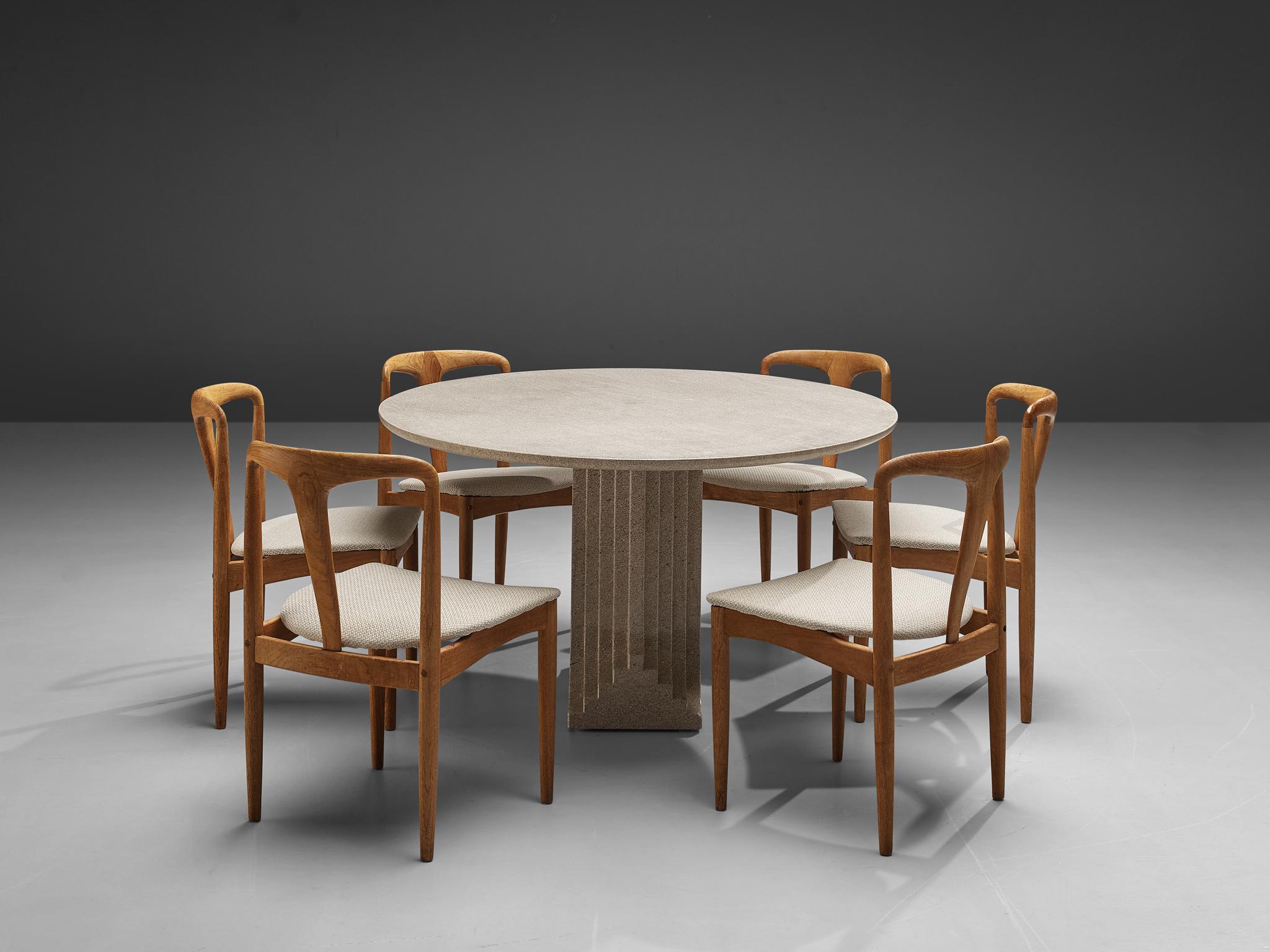 Late 20th Century Carlo Scarpa ‘Samo’ Dining Table in Granit and J. Andersen ‘Juliane’ Chairs