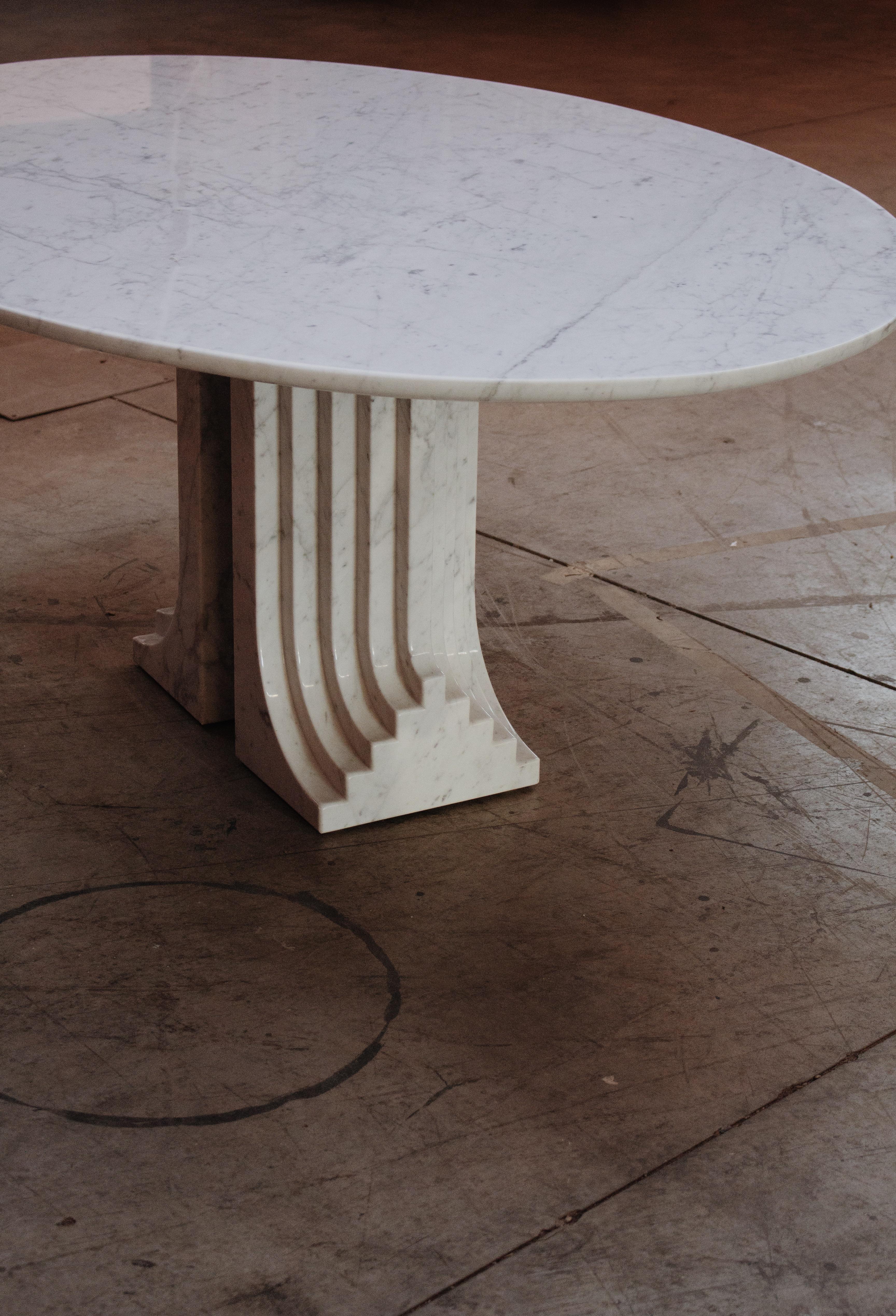 Table ovale « Samo » de Carlo Scarpa pour Simon Gavina, 1971 en vente 2