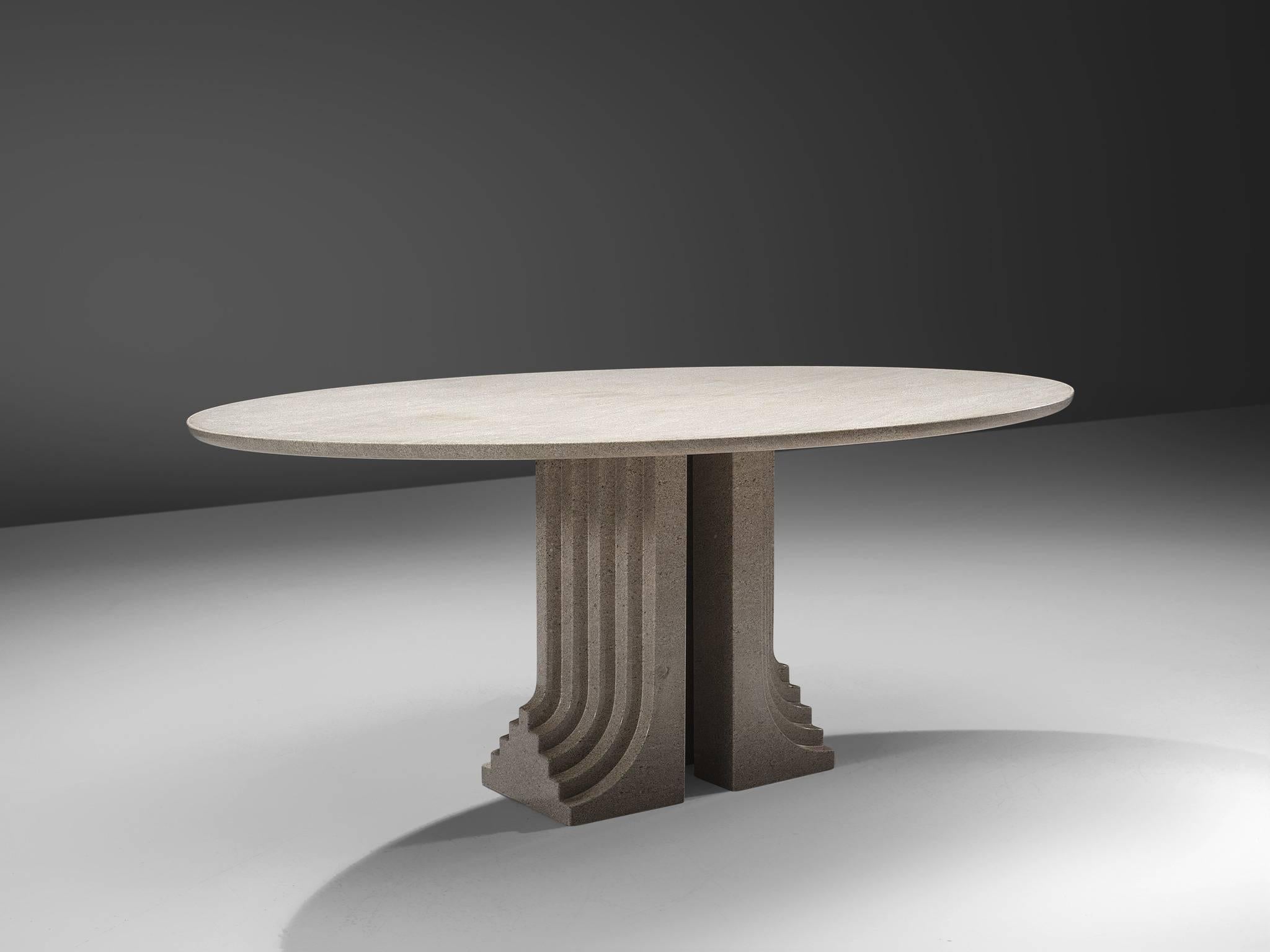 Carlo Scarpa for Simon, granite, Italy, 1970s

This 'Samo' table is part of the 'Ultrarazionale' collection by Simon. The base of the table is formed out of two layered pillars that seem exist of several pillars in a row, clearly a reference to