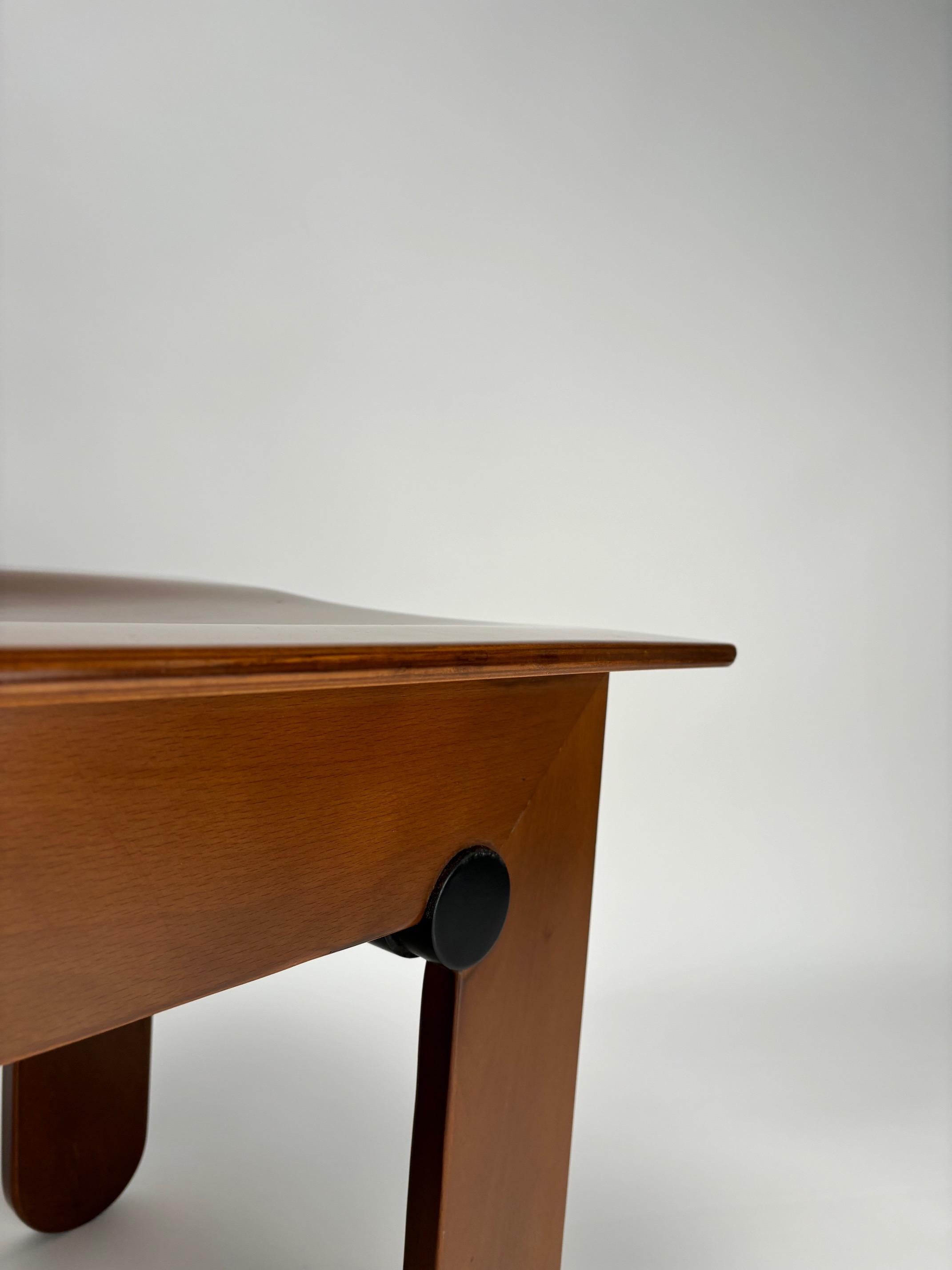 Carlo Scarpa, Set of 6 Wooden Chairs for Gavina, Italy 1970s In Good Condition For Sale In Argelato, BO