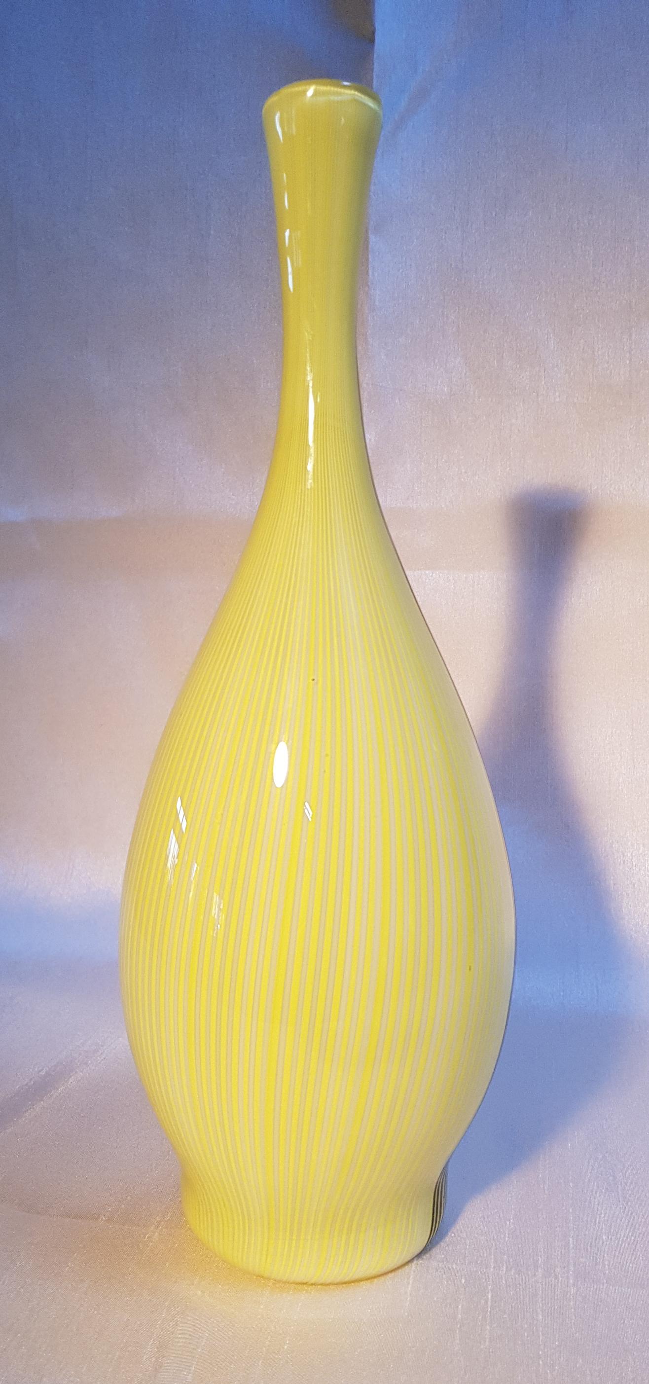 Vase Carlo Scarpa Tessuto Venini Murano Jaune Noir Rayures Verre d'art vénitien en vente 9