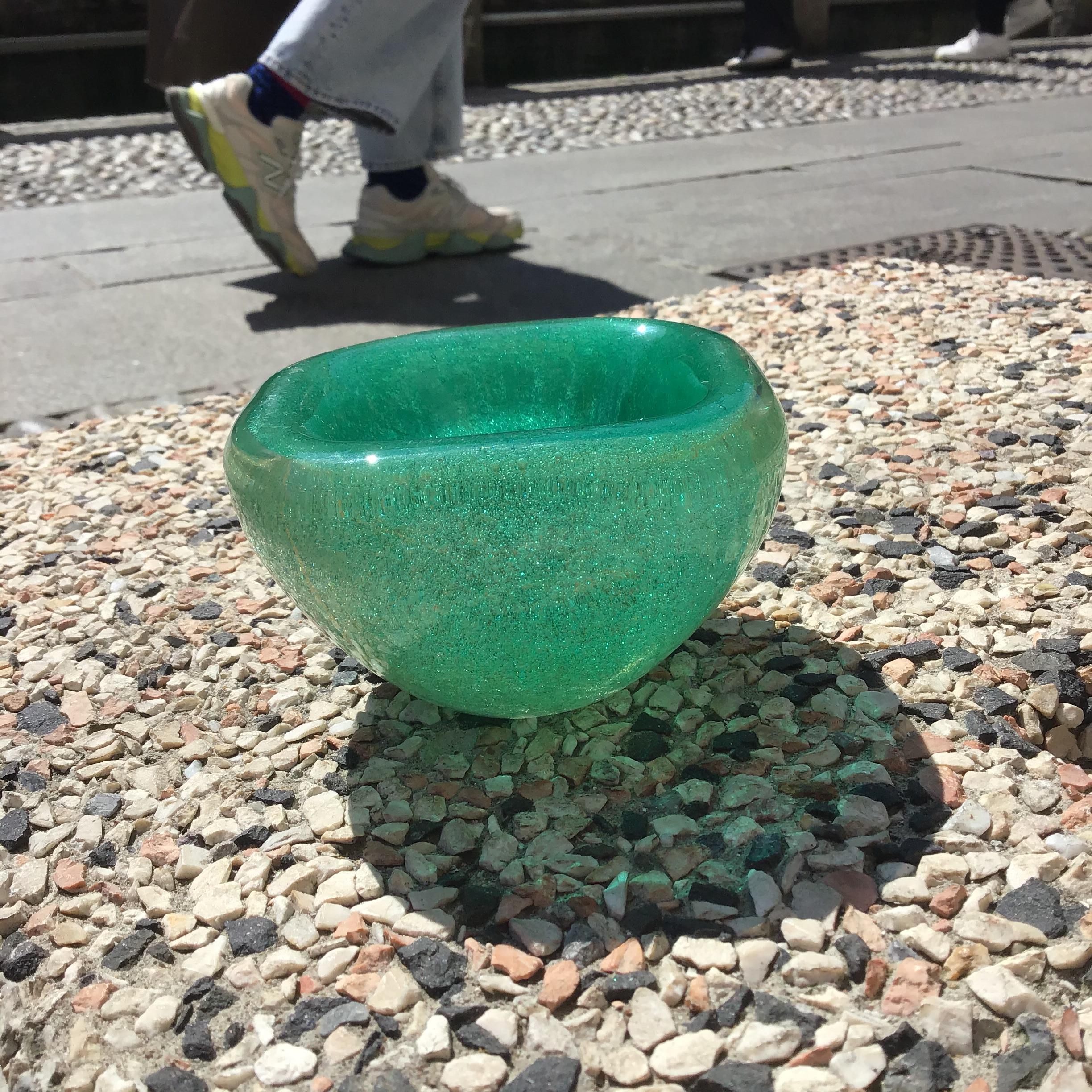 Italian Carlo Scarpa VENINI Pulegoso Vetro Pulegoso Ciottola inclusions Gold 1940 Italy For Sale