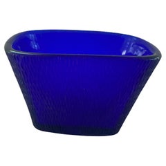 Carlo Scarpa Venini glass vase Batutto 1940s Italy cobalt blue acid signed