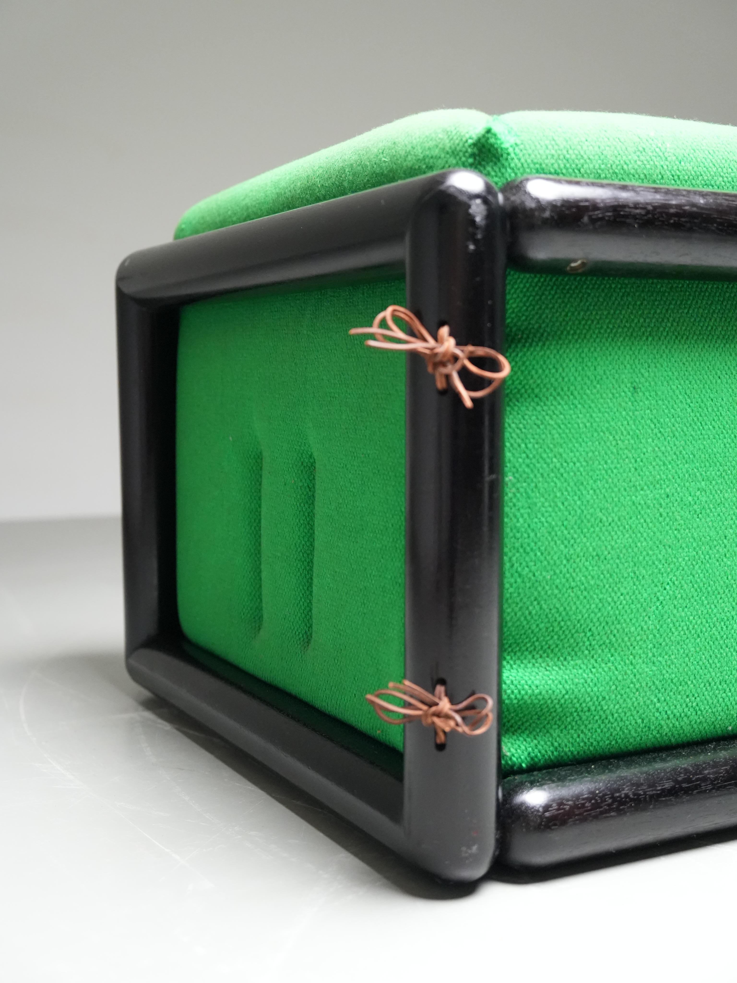 Sofá 'Cornaro' de Carlo Scarpo en madera de iroko para Gavina early ed., Italia, años 70 Madera en venta