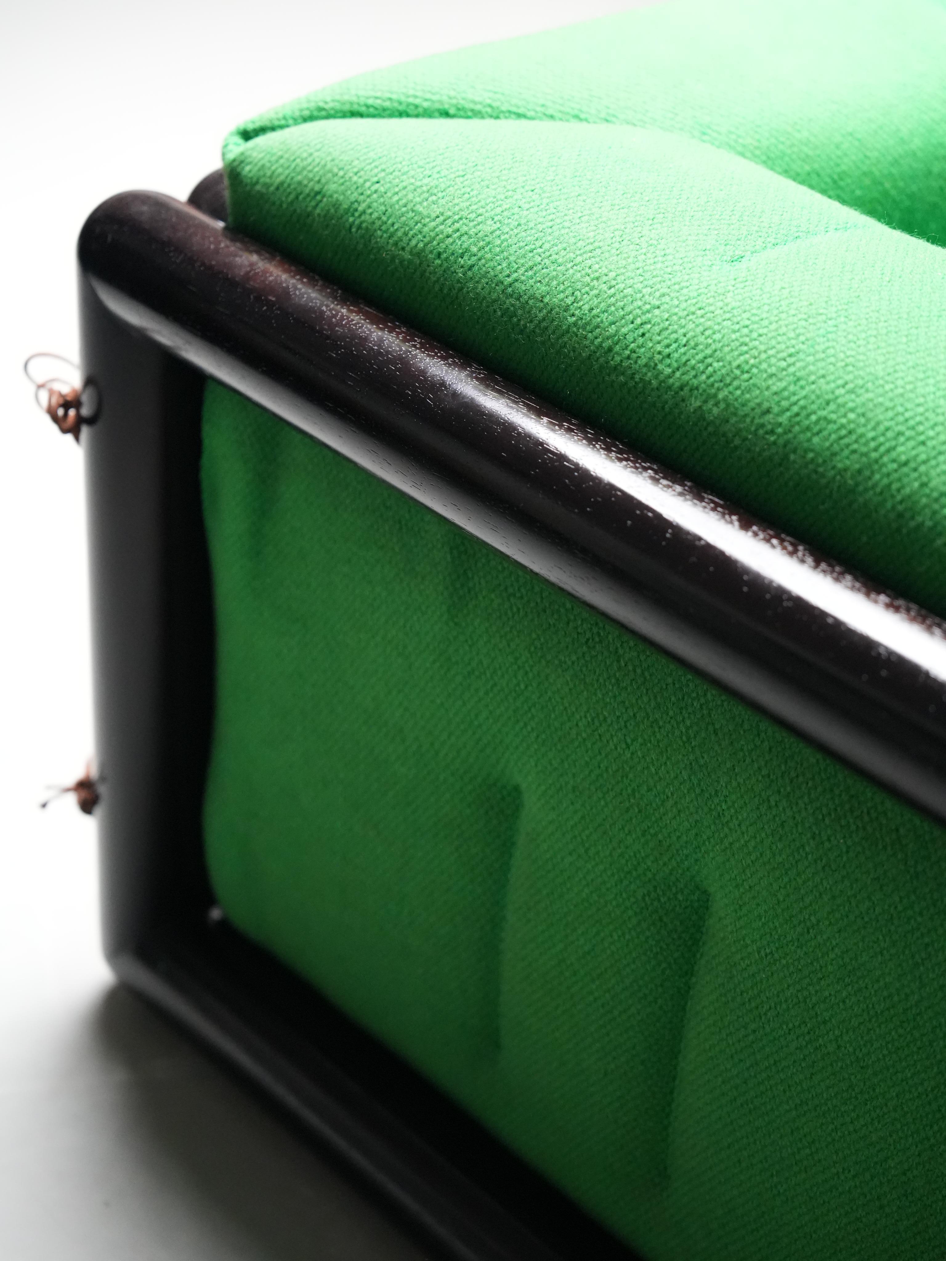 Sofá 'Cornaro' de Carlo Scarpo en madera de iroko para Gavina early ed., Italia, años 70 en venta 1