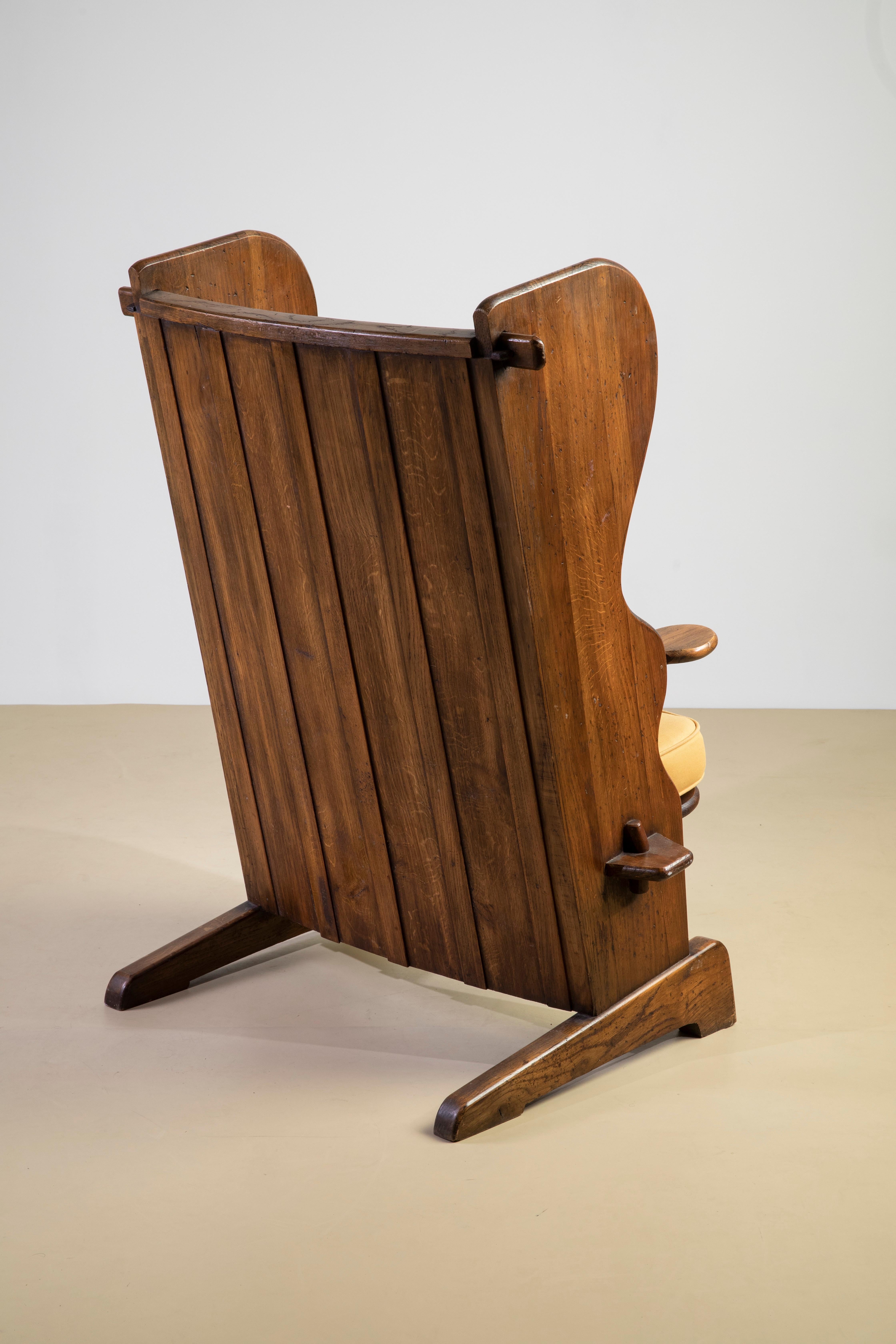 Arts and Crafts Carlo Spicciani, Panca da camino, primi anni del '900 For Sale