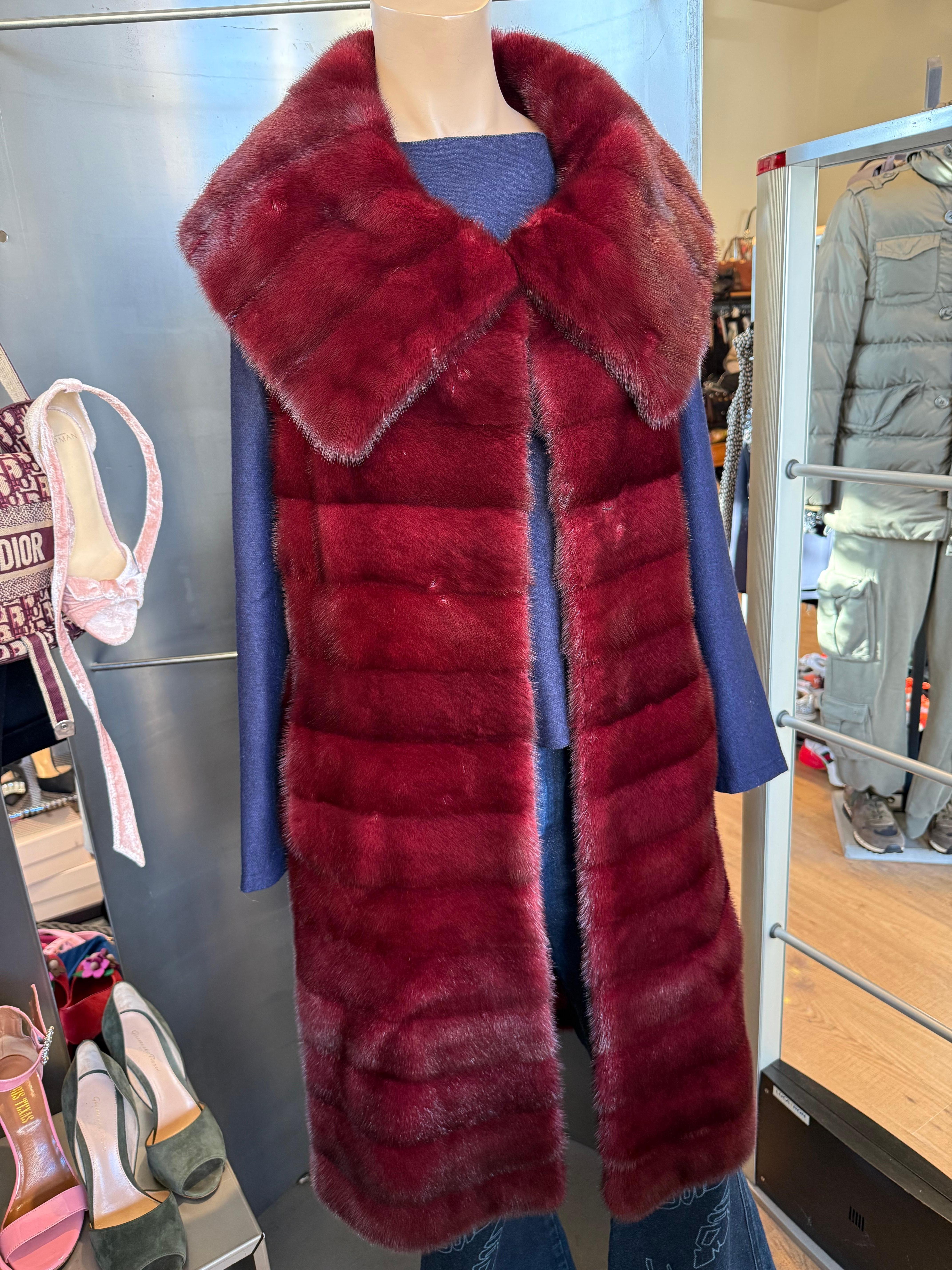 Carlo Tivioli Attribuito Cappotto in vera pelliccia di visone bordeaux M. I. in vendita 4