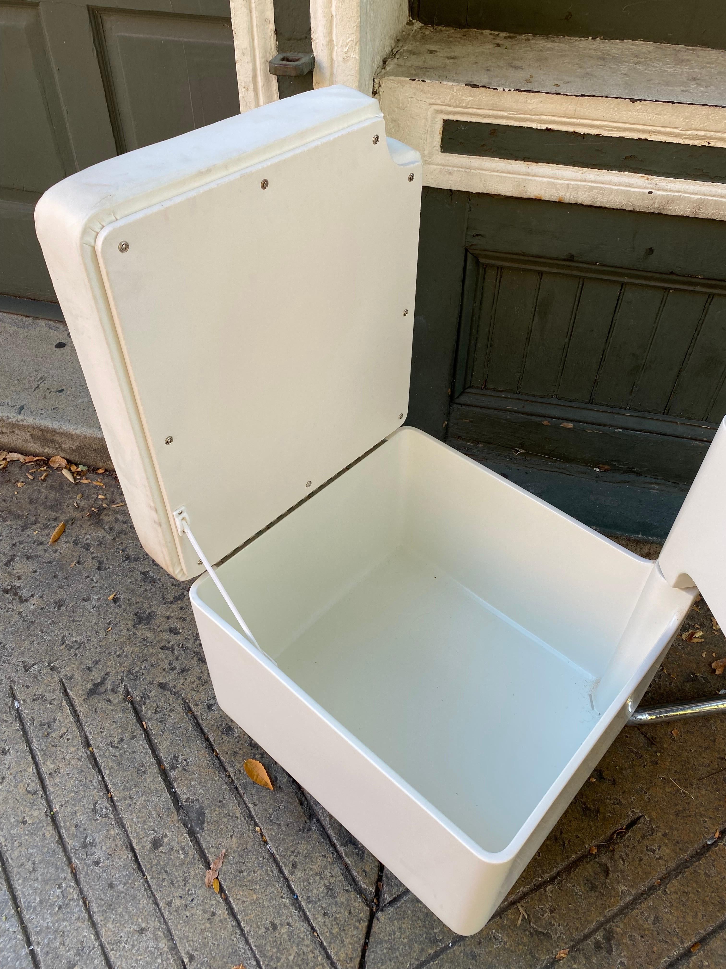 carlo urbinati vanity