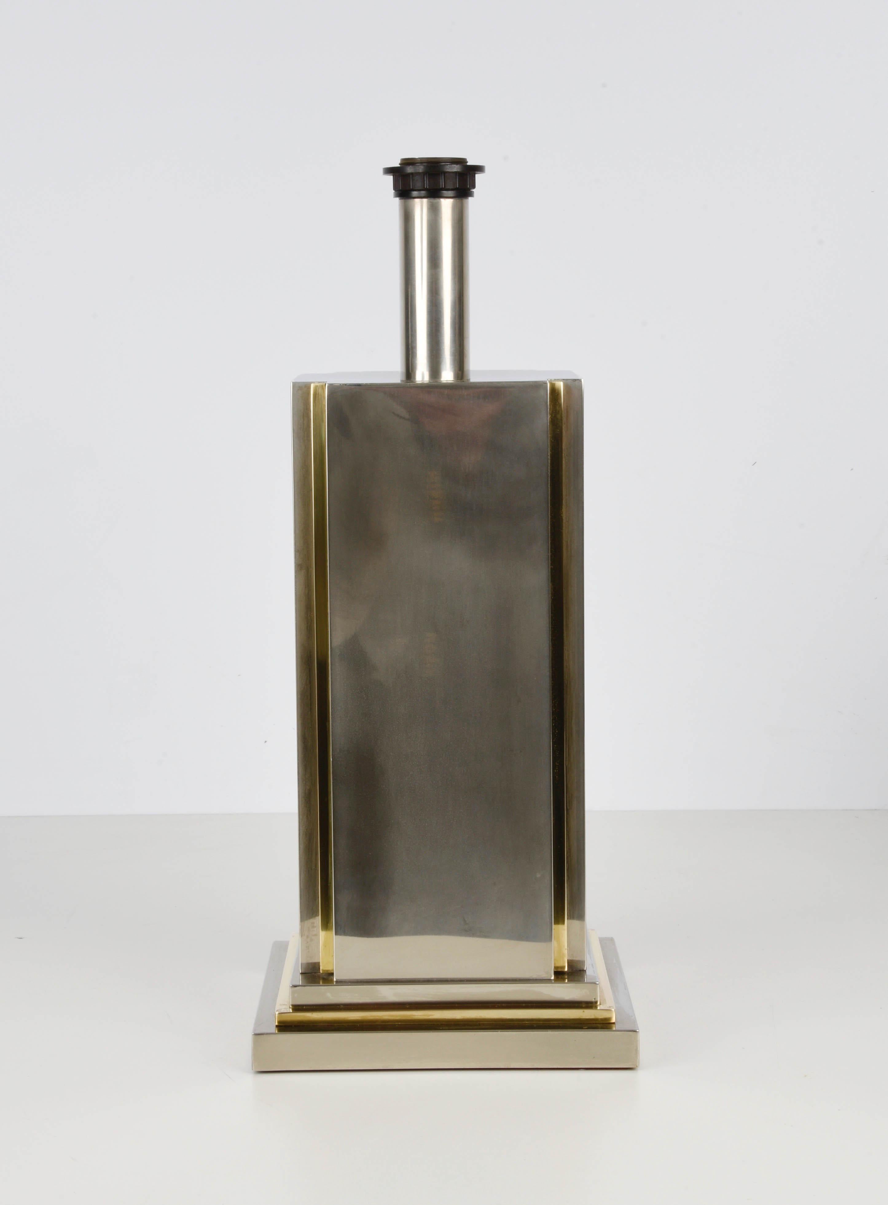 Carlo Venturini Steel and Brass Italian Table Lamp for Bottega del Lume, 1970s For Sale 4