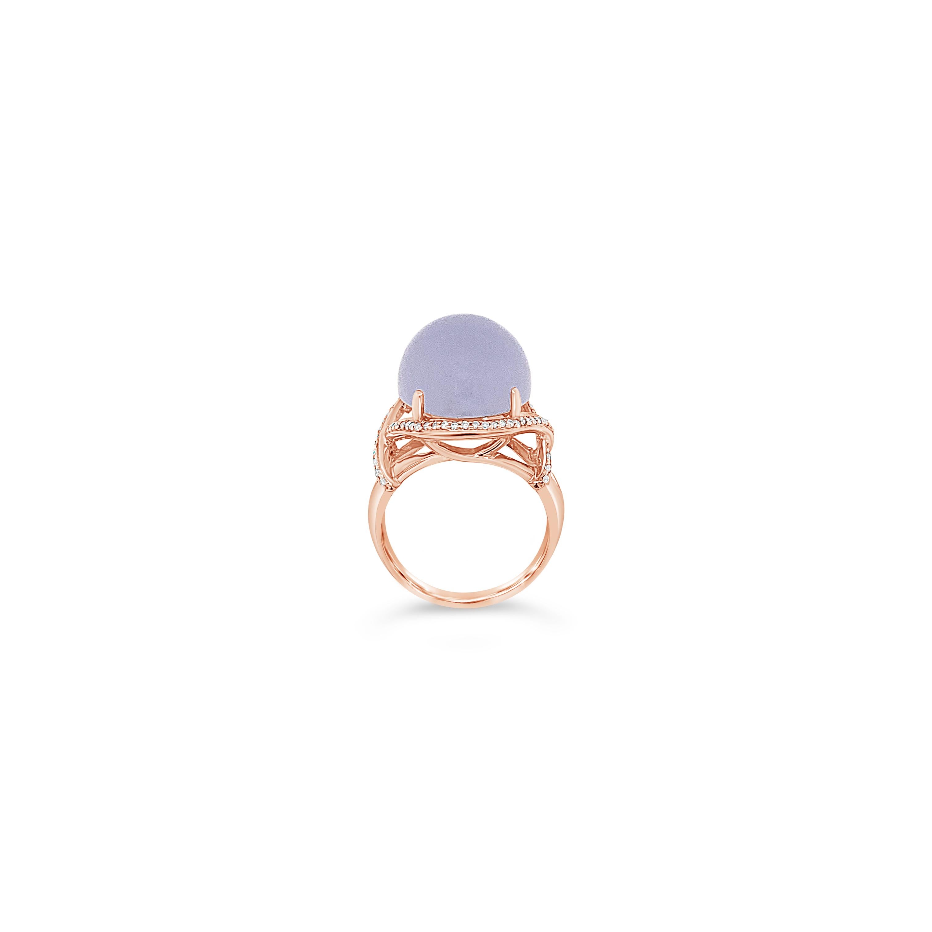 Carlo Viani® Ring featuring 12 cts. Chalcedony, 1/4 cts. Vanilla Diamonds® set in 14K Strawberry Gold®

Diamonds Breakdown:
1/4 cts White Diamonds

Gems Breakdown:
12 cts Chalcedony

Please feel free to reach out with any questions!

Item comes with