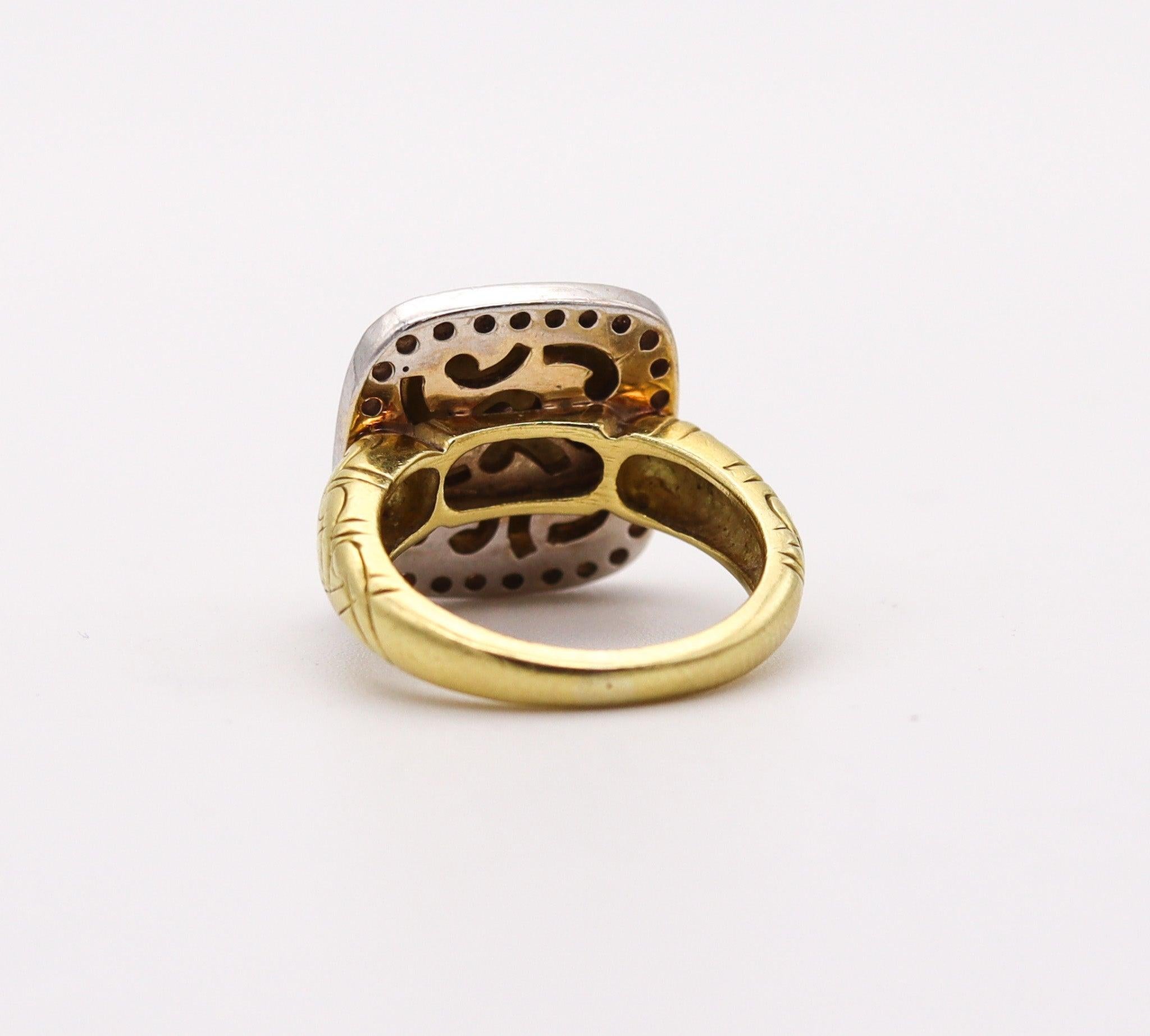 CARLO VIANI Sculptural Cocktail Ring In 18Kt Yellow Gold With Round Diamonds For Sale 1