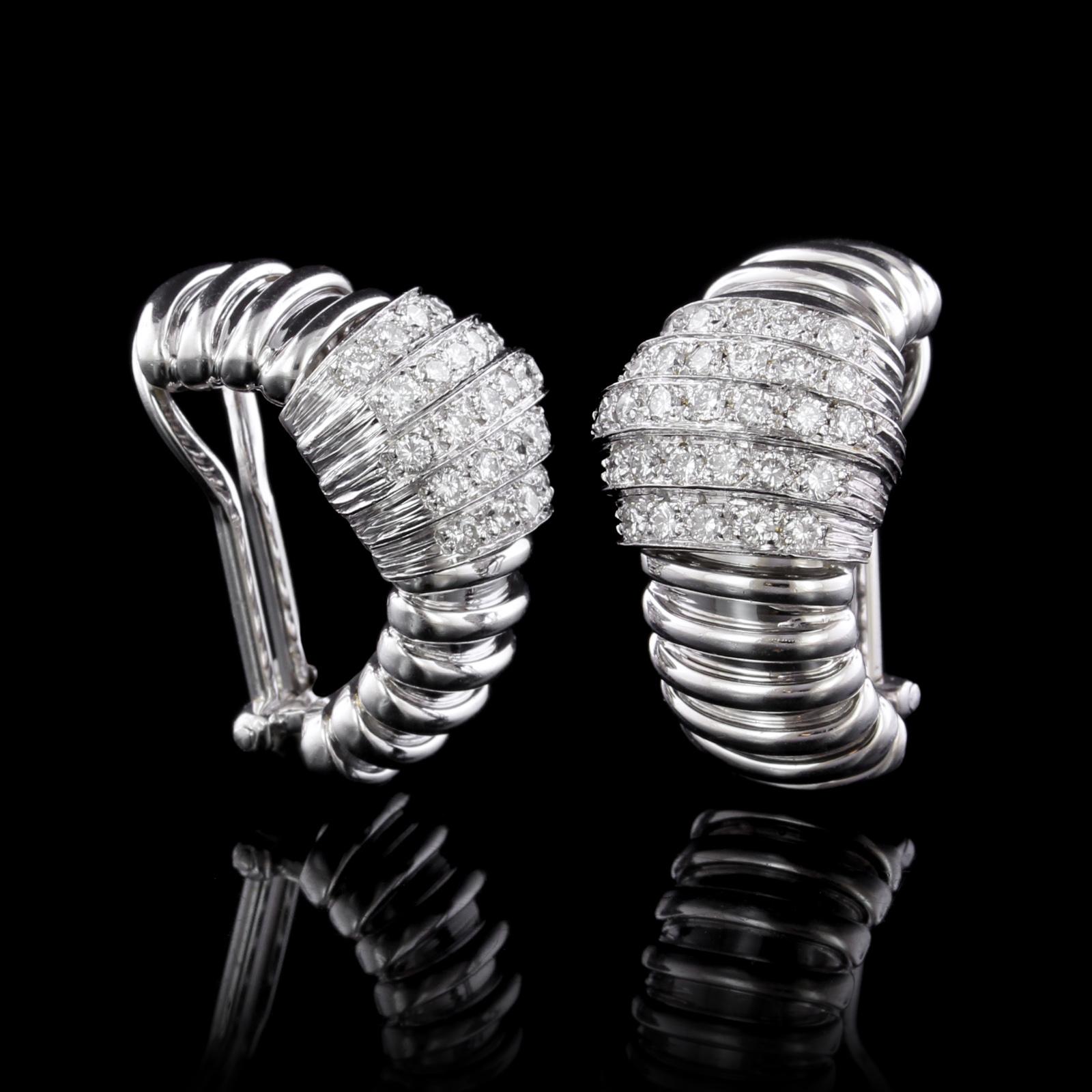 Carlo Weingrill 18 Karat White Gold Diamond Tubogas Earrings In Excellent Condition For Sale In Nashua, NH