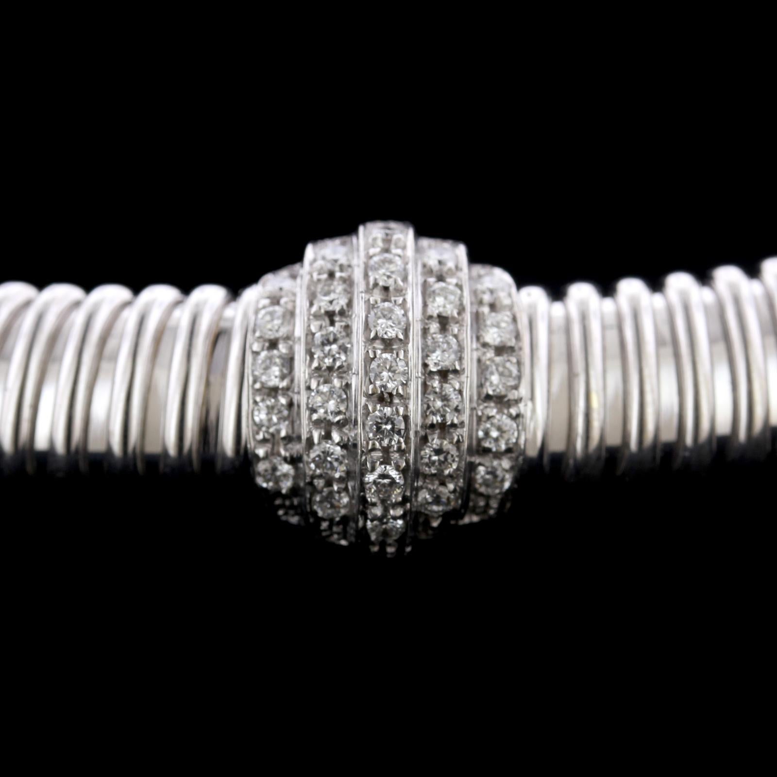 Carlo Weingrill 18 Karat White Gold Diamond Tubogas Necklace In Excellent Condition For Sale In Nashua, NH