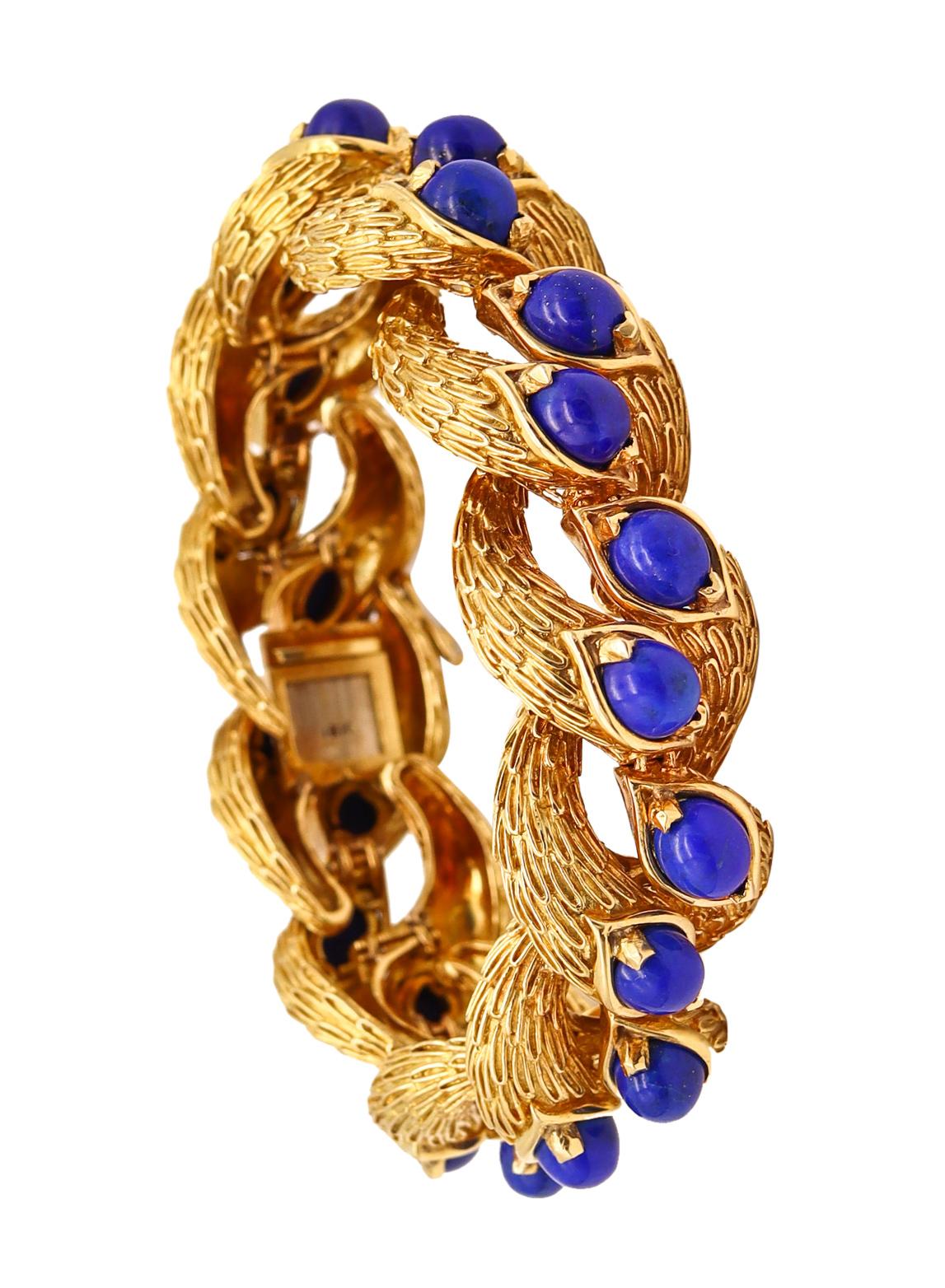 Carlo Weingrill 1960 Byzantinisches Armband aus 18 Karat Gelbgold mit Lapislazuli im Angebot