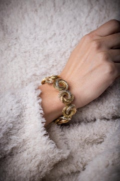 Carlo Weingrill: "love knot" circular three tone gold bracelet