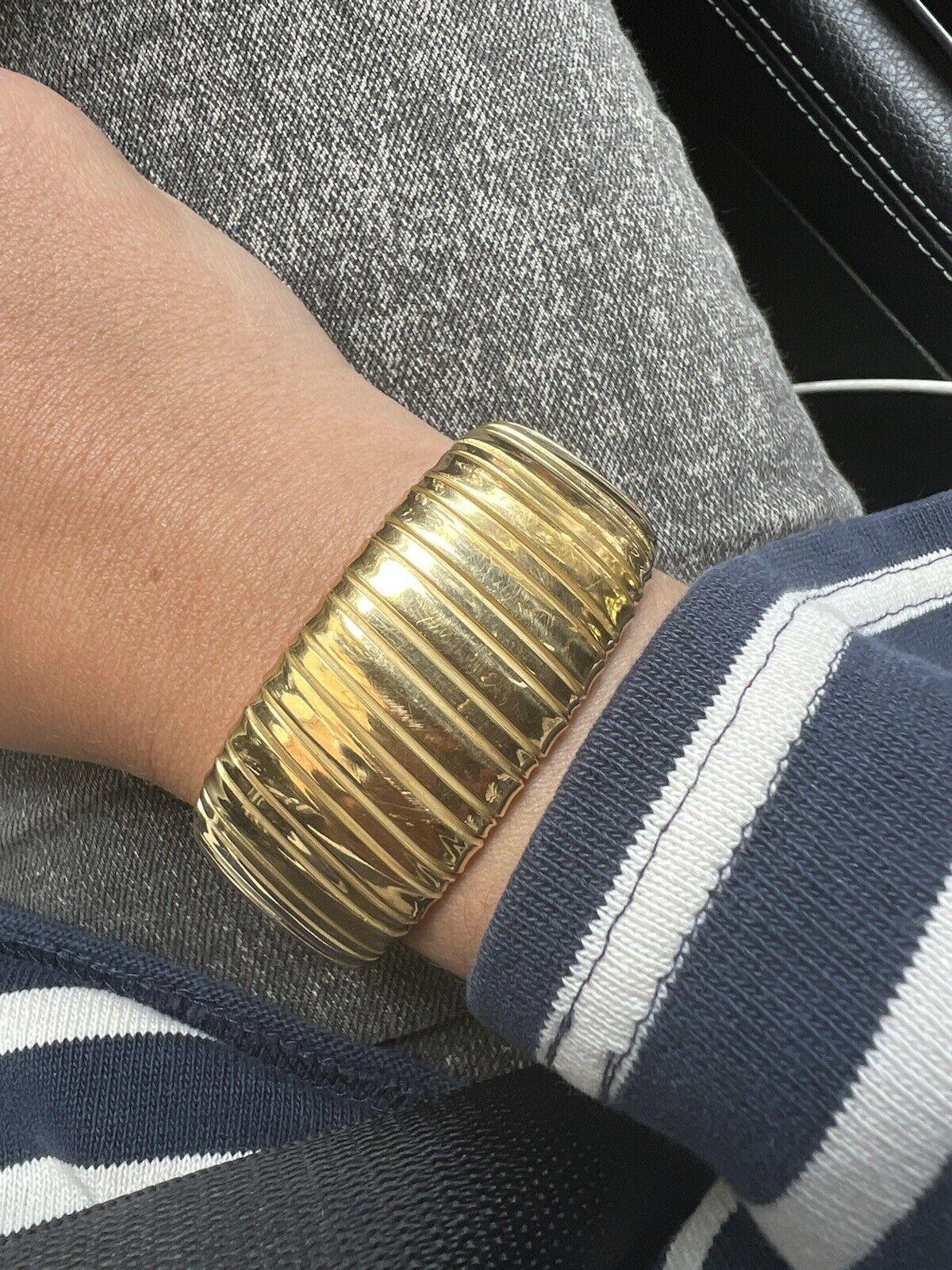 Women's or Men's CARLO WEINGRILL Italy 18k Yellow Gold Tubogas Cuff Bangle Bracelet Vintage 1980