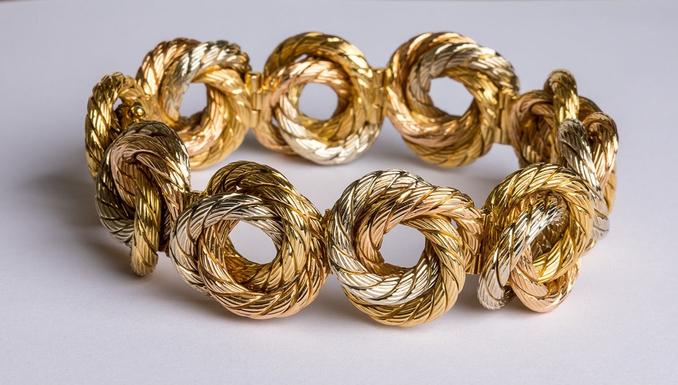 Carlo Weingrill: "love knot" circular three tone gold bracelet For Sale