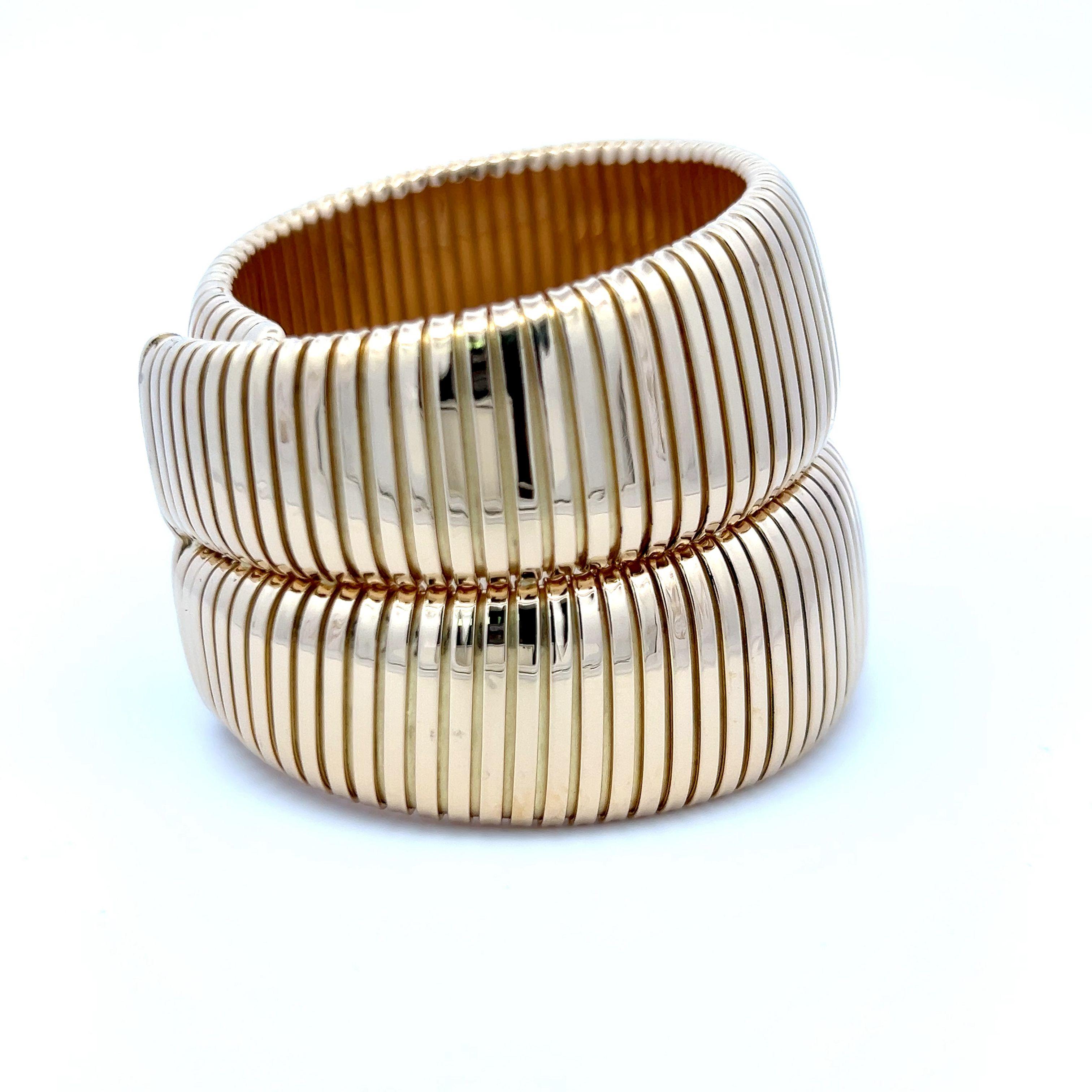 Carlo Weingrill Vintage 127.90 Grams 18 Karat Yellow Gold Tubogas Bracelet 3