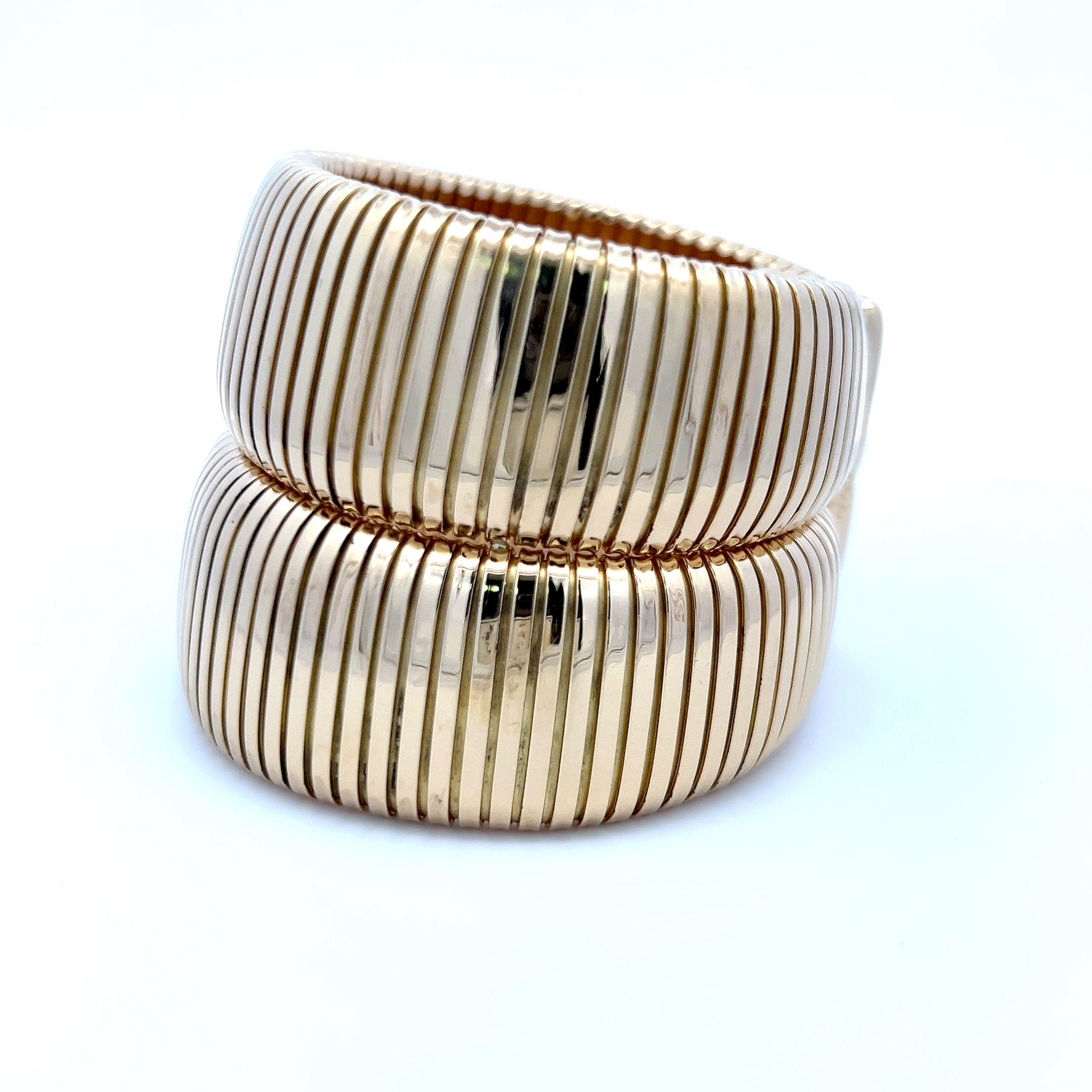 Carlo Weingrill Vintage 127.90 Grams 18 Karat Yellow Gold Tubogas Bracelet 5