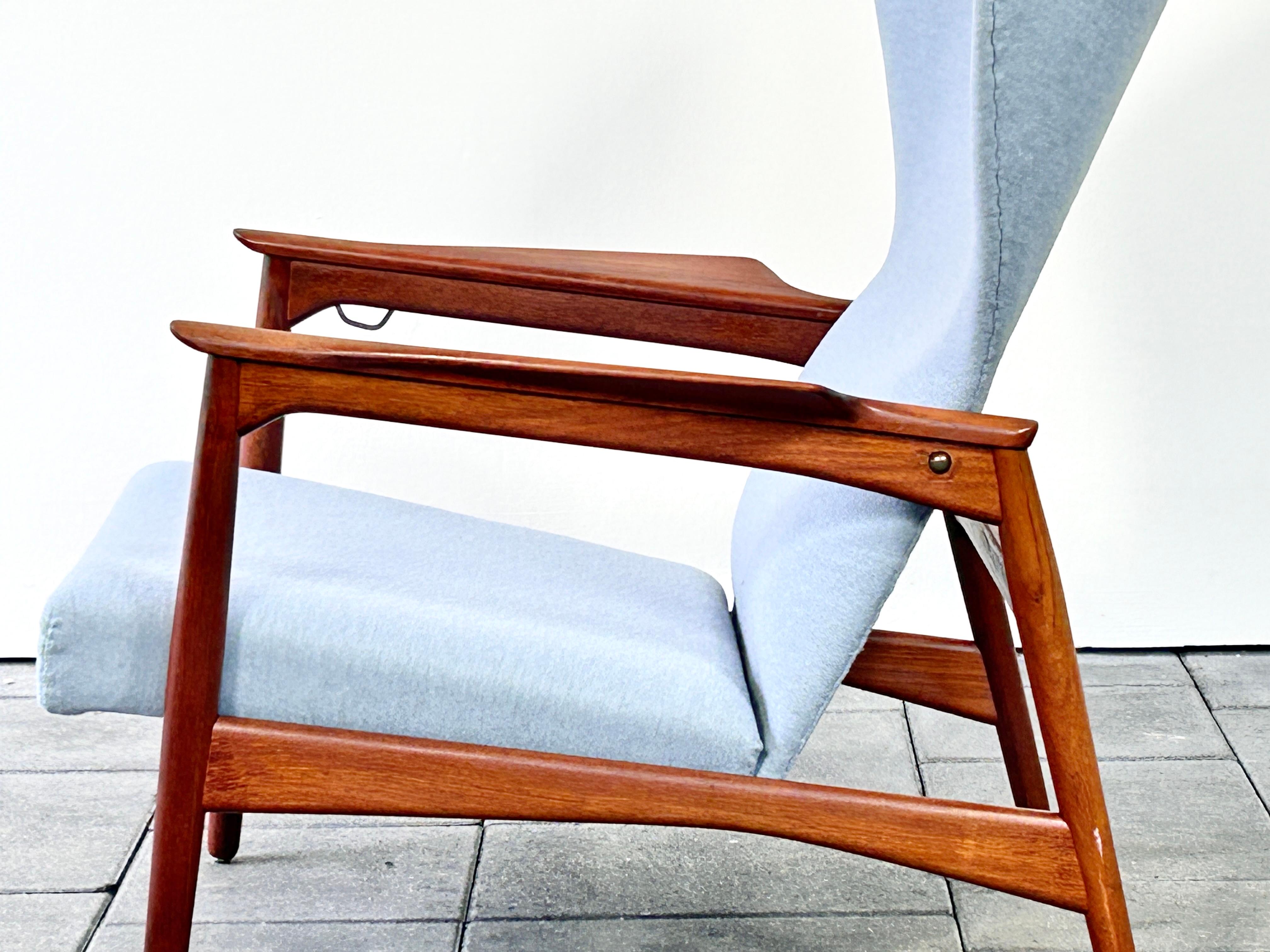 Chaise longue Carlo Wingback conçue par Ib Kofod Larsen, 1954 en vente 5