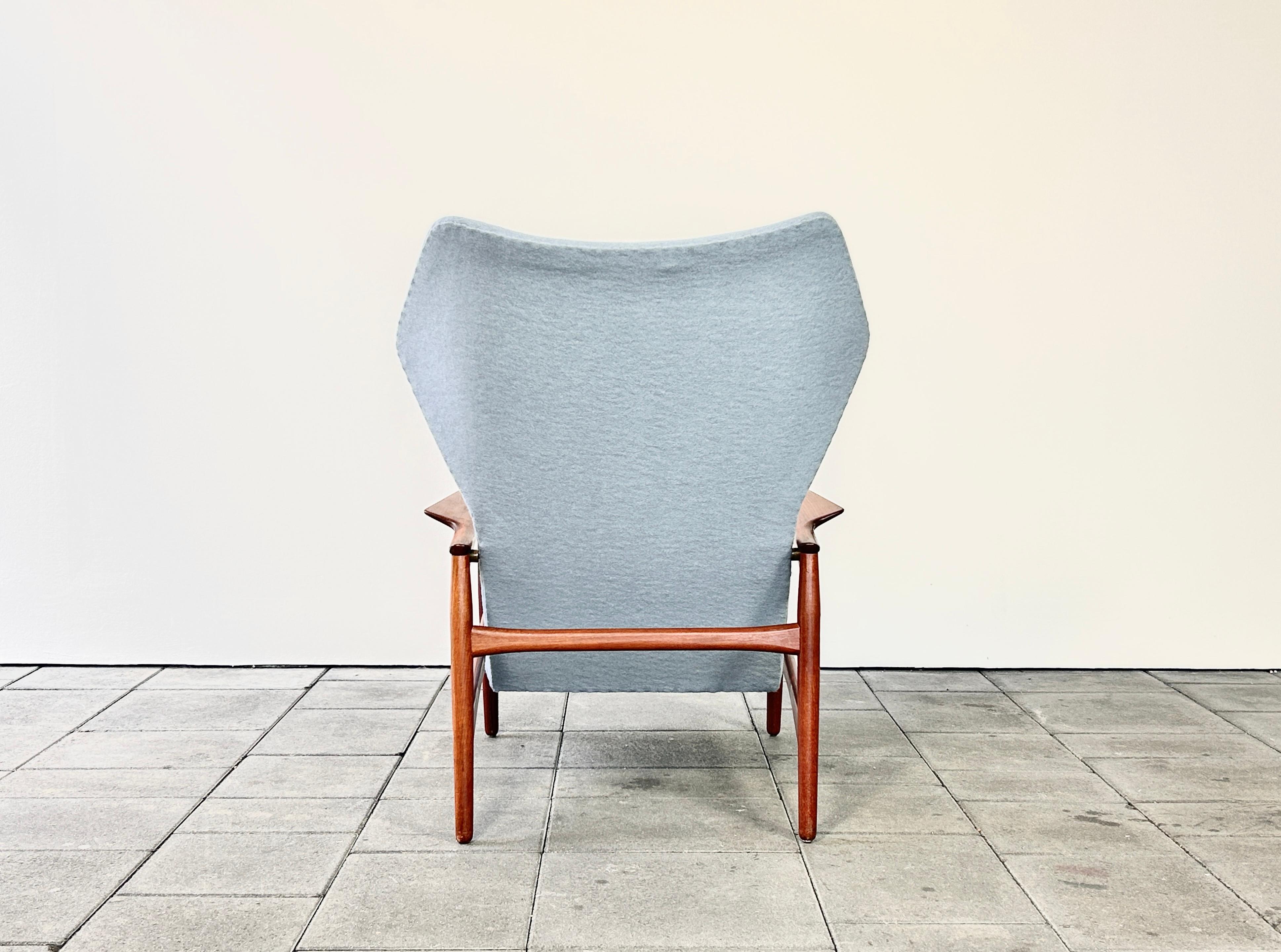 lounge chair from laauser