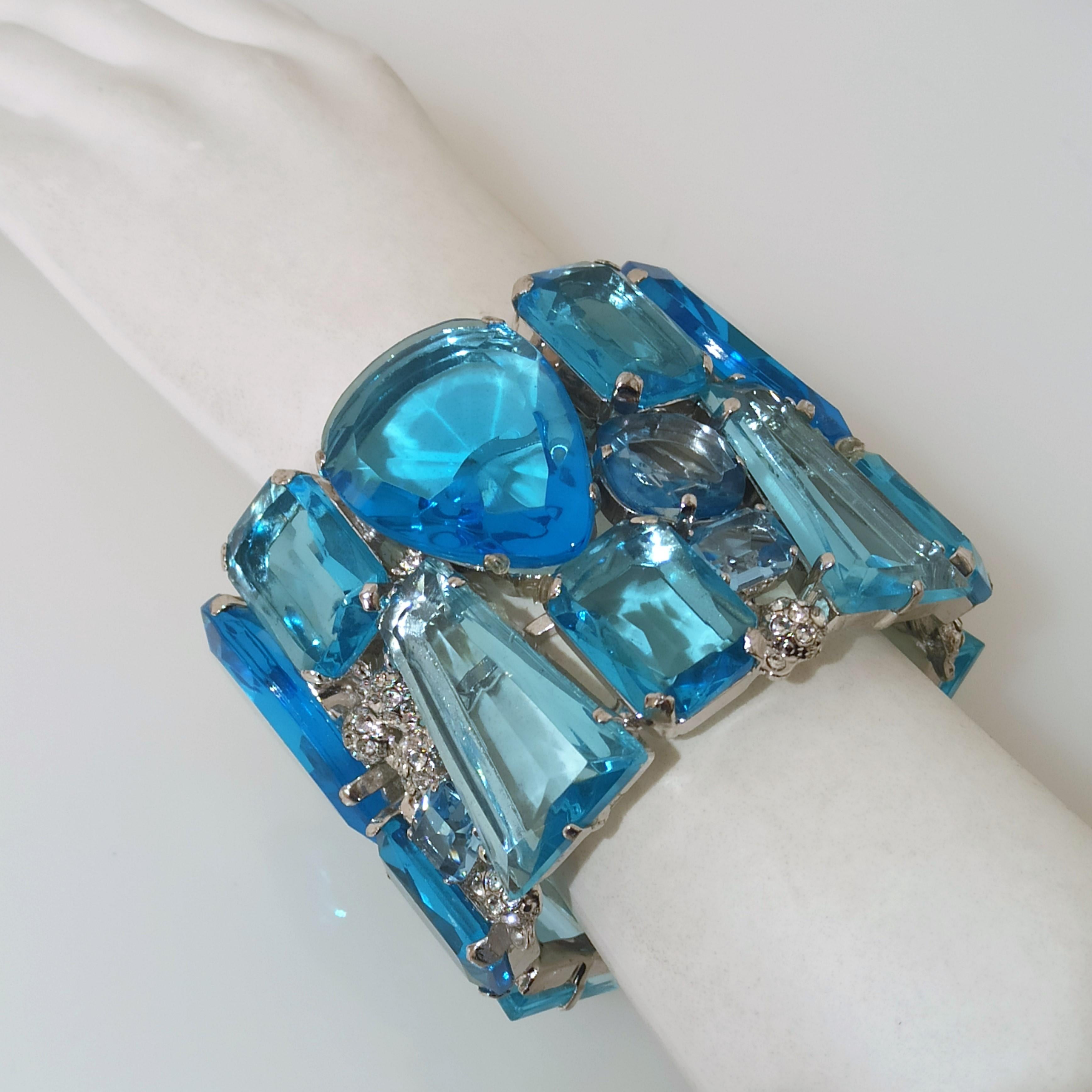 Carlo Zini Aqua Rigid Bracelet For Sale 1