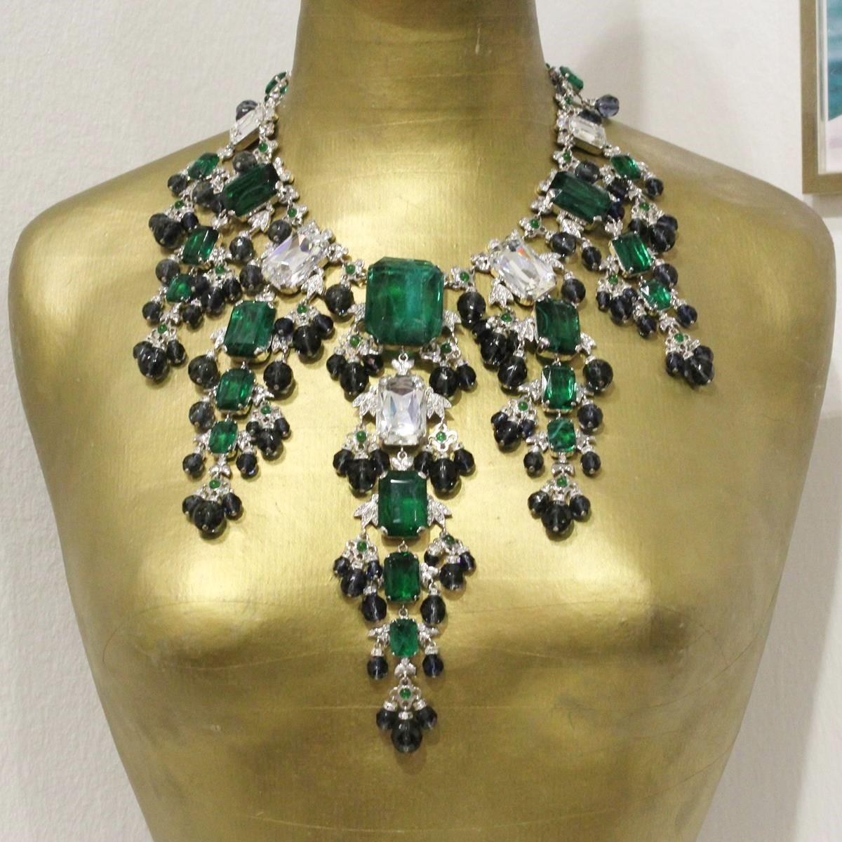 Fantastic masterpiece by Carlo Zini
One of the world greatest bijoux designers
Large collier
Completely handmade
Swarovski crystals
Mervellous creation of  emerald like crystals and sapphire faceted boules
Zyrcons
100% Artisanal work
Worldwide