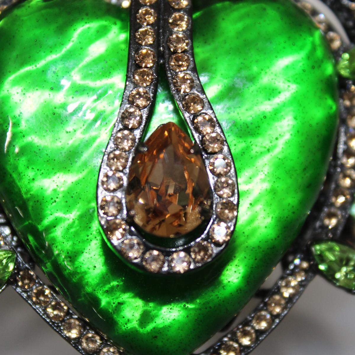 Women's Carlo Zini Green Heart Bracelet For Sale