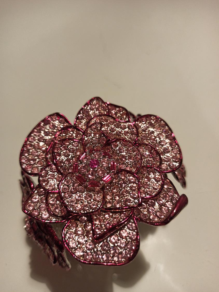 Carlo Zini Pink Flowers Bracelet For Sale 1