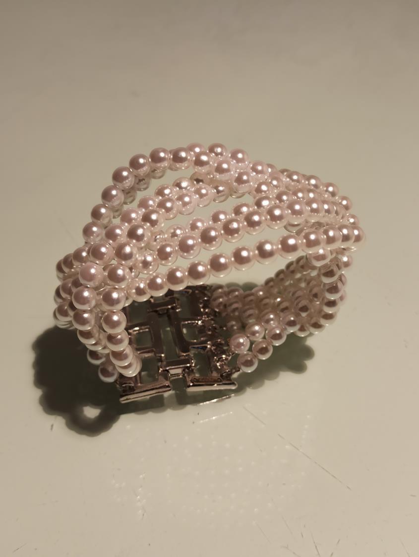 Carlo Zini Armband aus gedrehten Perlen Damen im Angebot