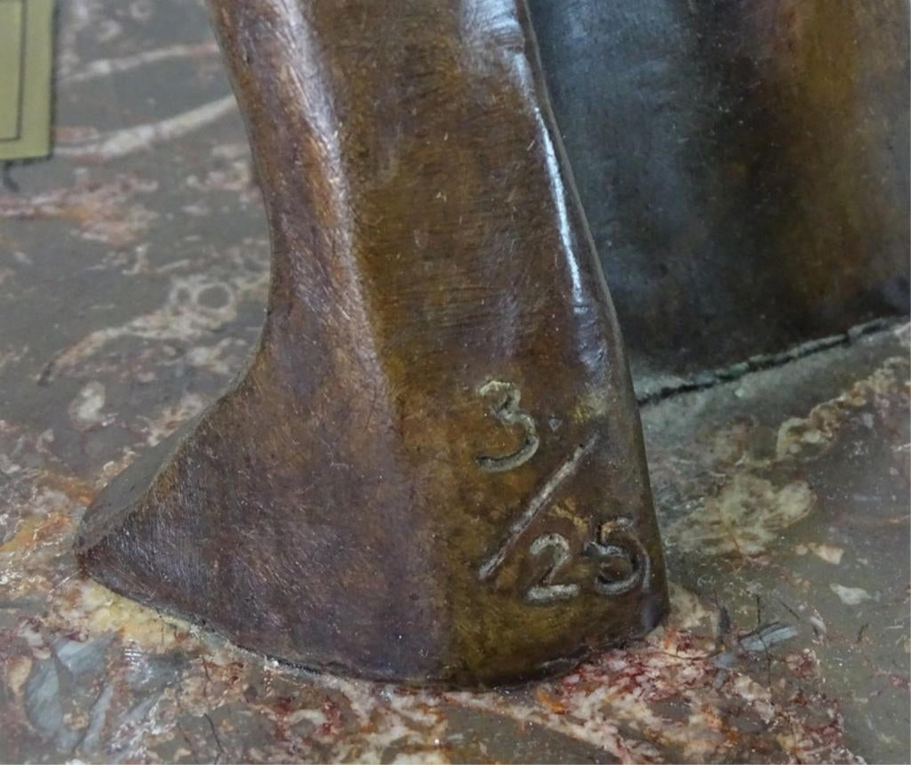 Grande Salvador Dalì Ritratto surrealista in bronzo Scultura Maestro messicano Aguilar in vendita 3