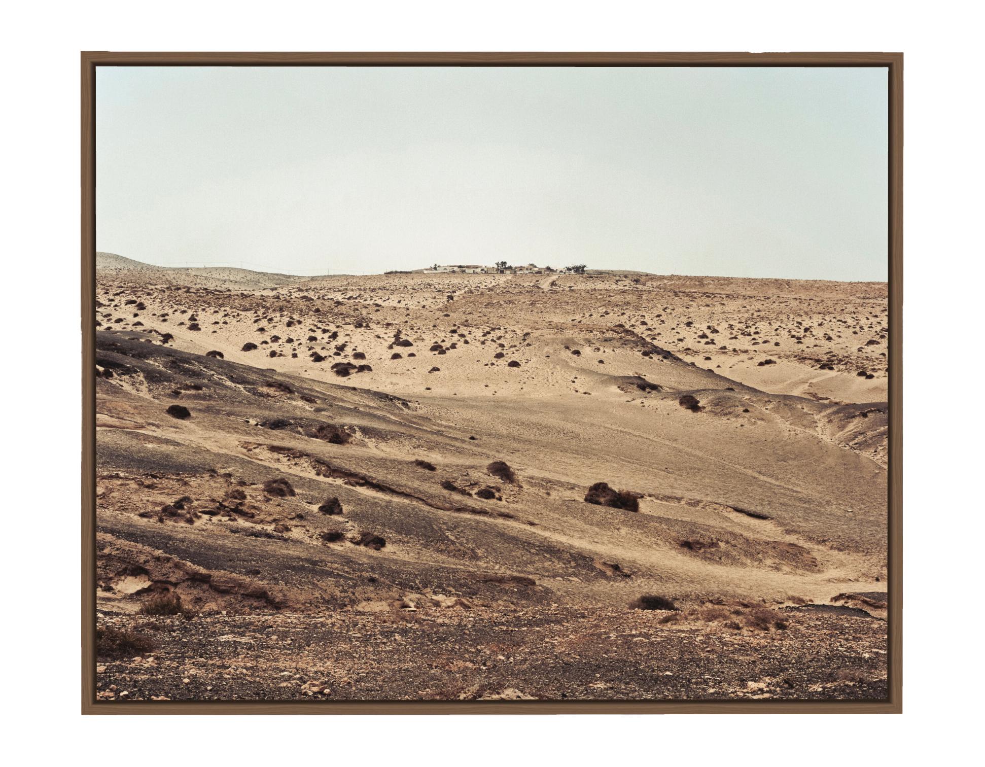 Hailing from the picturesque city of Zaragoza, nestled near the Pyrenees, Carlos Blanchard's journey into the realm of photography was influenced by the rich tapestry of his upbringing. Surrounded by the majesty of mountains and instilled with the