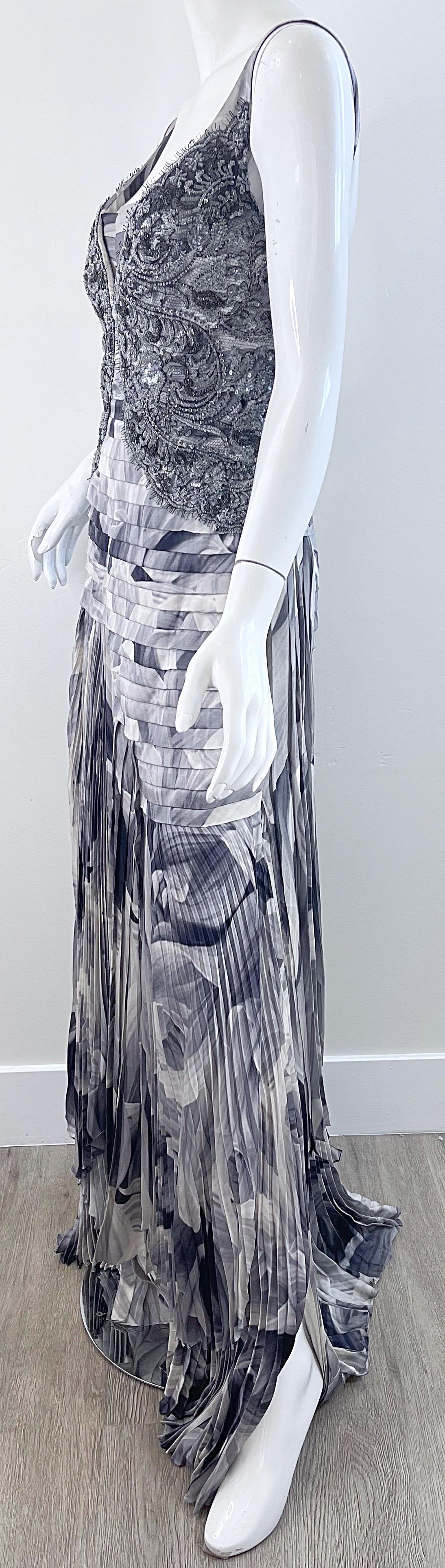 Carlos Miele - Robe imprimée de fleurs abstraites en dentelle de soie perlée, taille 42/8, printemps 2009 en vente 11