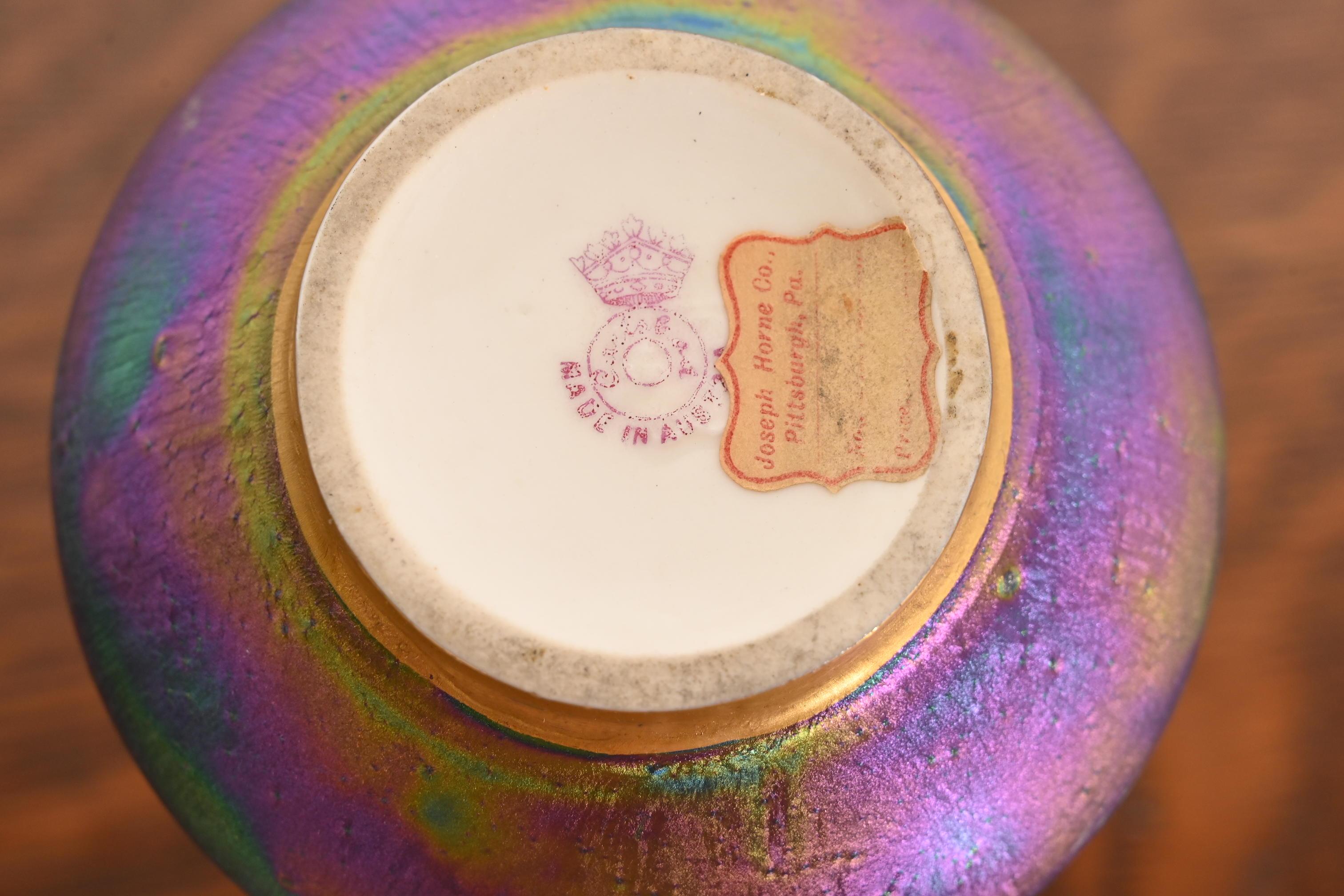 Carlsbad Austrian Art Nouveau Porcelain Iridesecent Vase, Late 19th Century For Sale 8