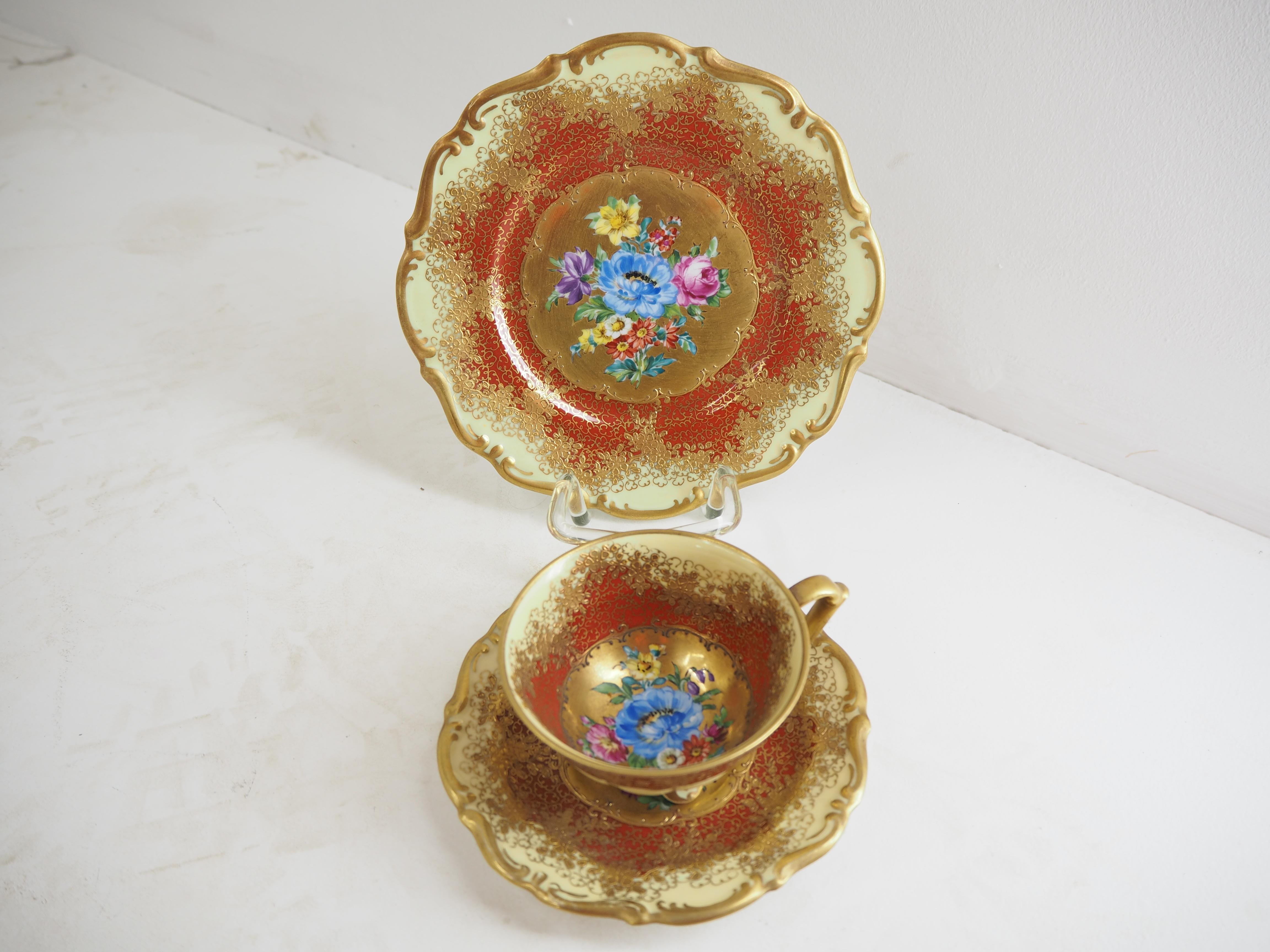 Art Nouveau Carlsbad Breakfast Porcelain Coffee Cup, 1910 For Sale