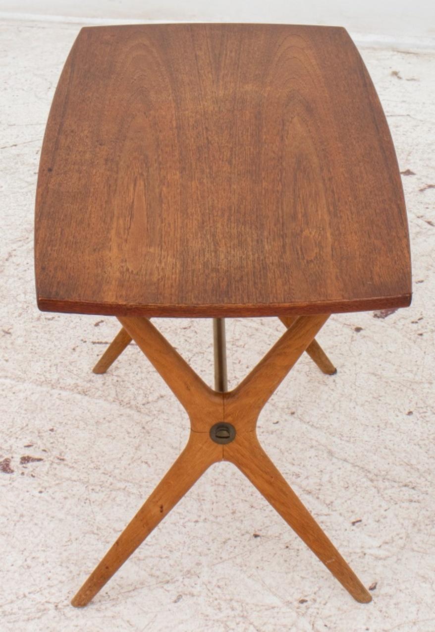 Carlsson Mid-Century Modern Walnut Side Table In Good Condition In New York, NY