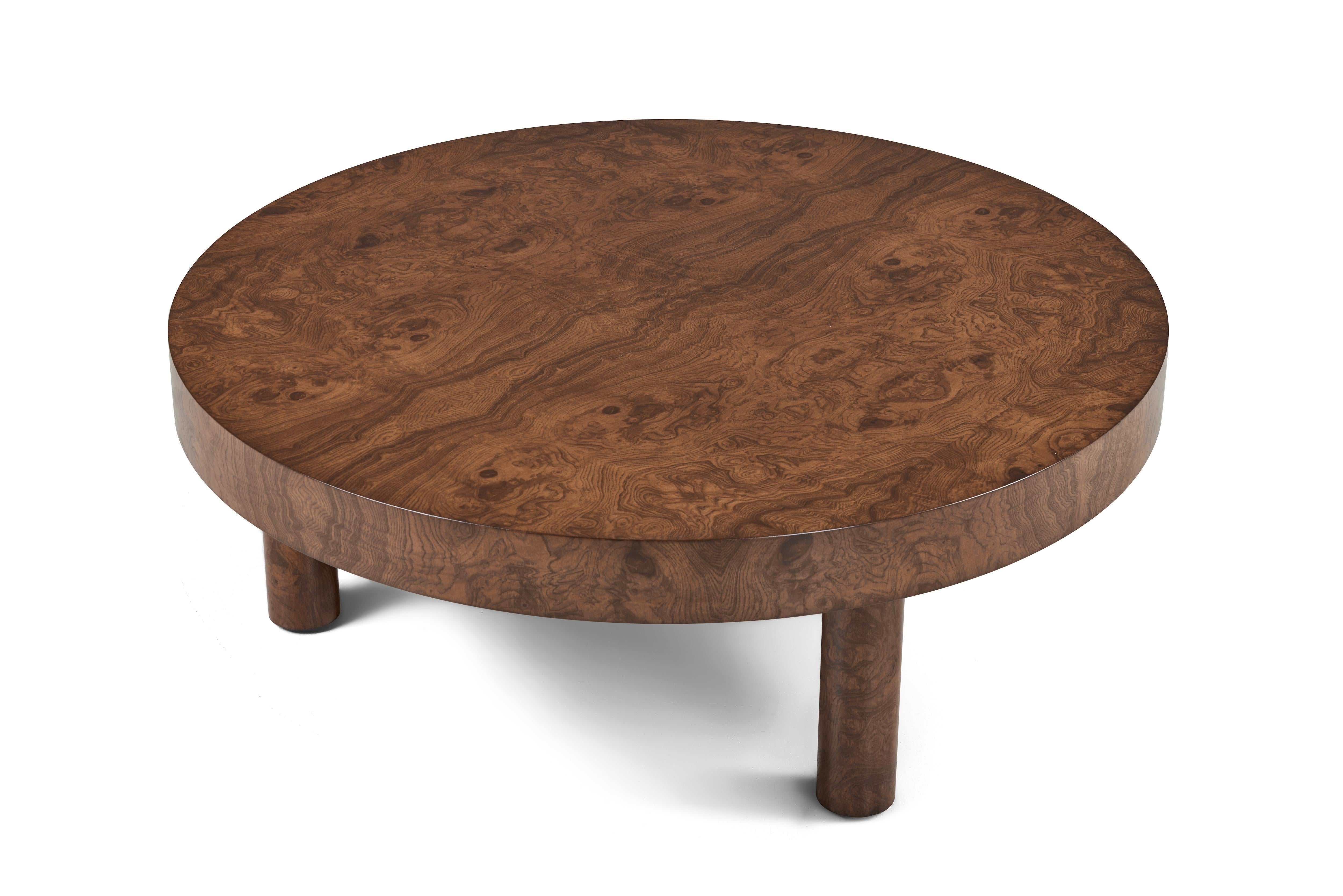 Figural woods and casual, clean lines combine in our Carlton Table, shown here in our Vintage Burlwood finish. 

Dimensions: 16