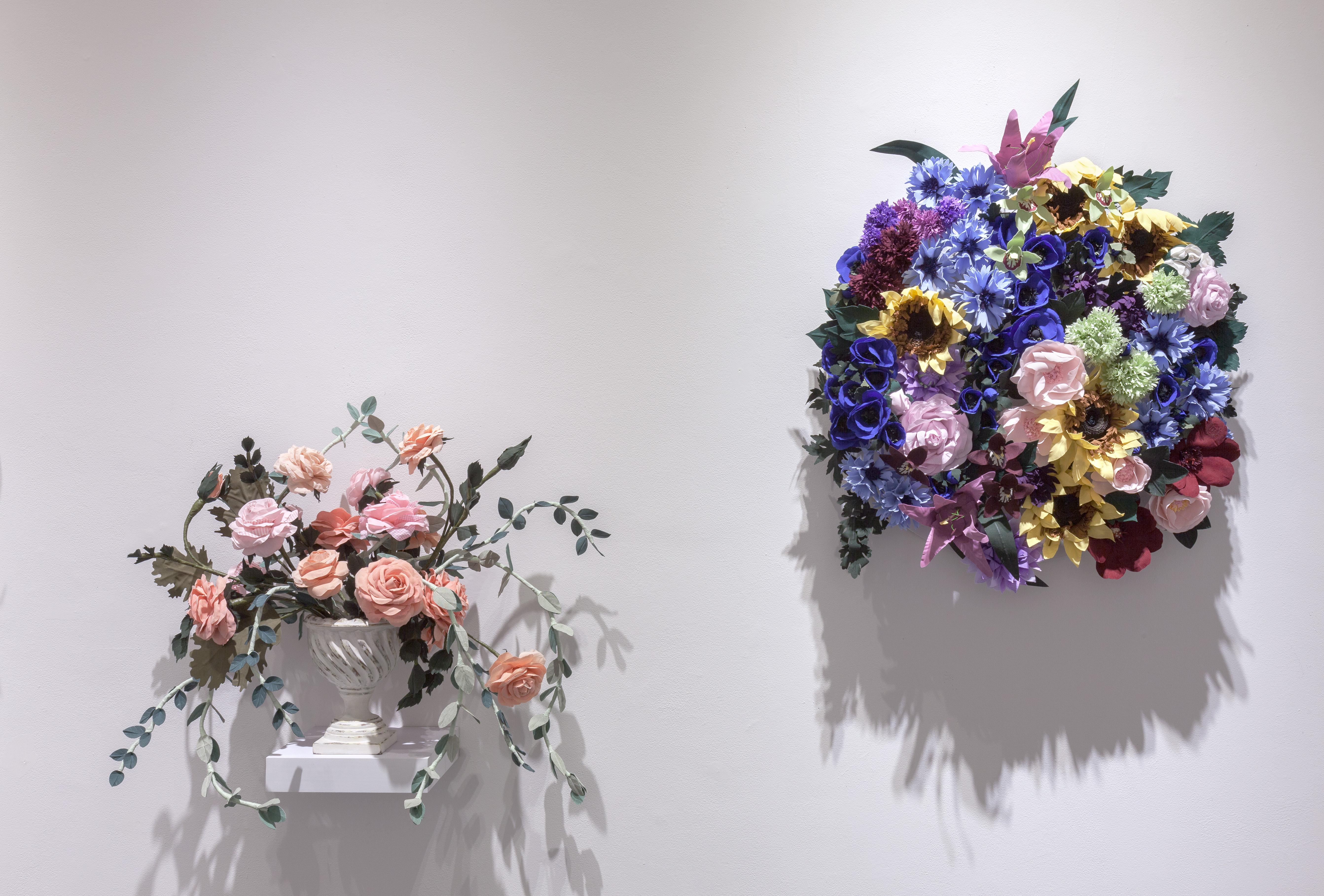 Arrangement in Sunflowers, Anemones, and Cornflowers - Contemporary Sculpture by Carlton Scott Sturgill