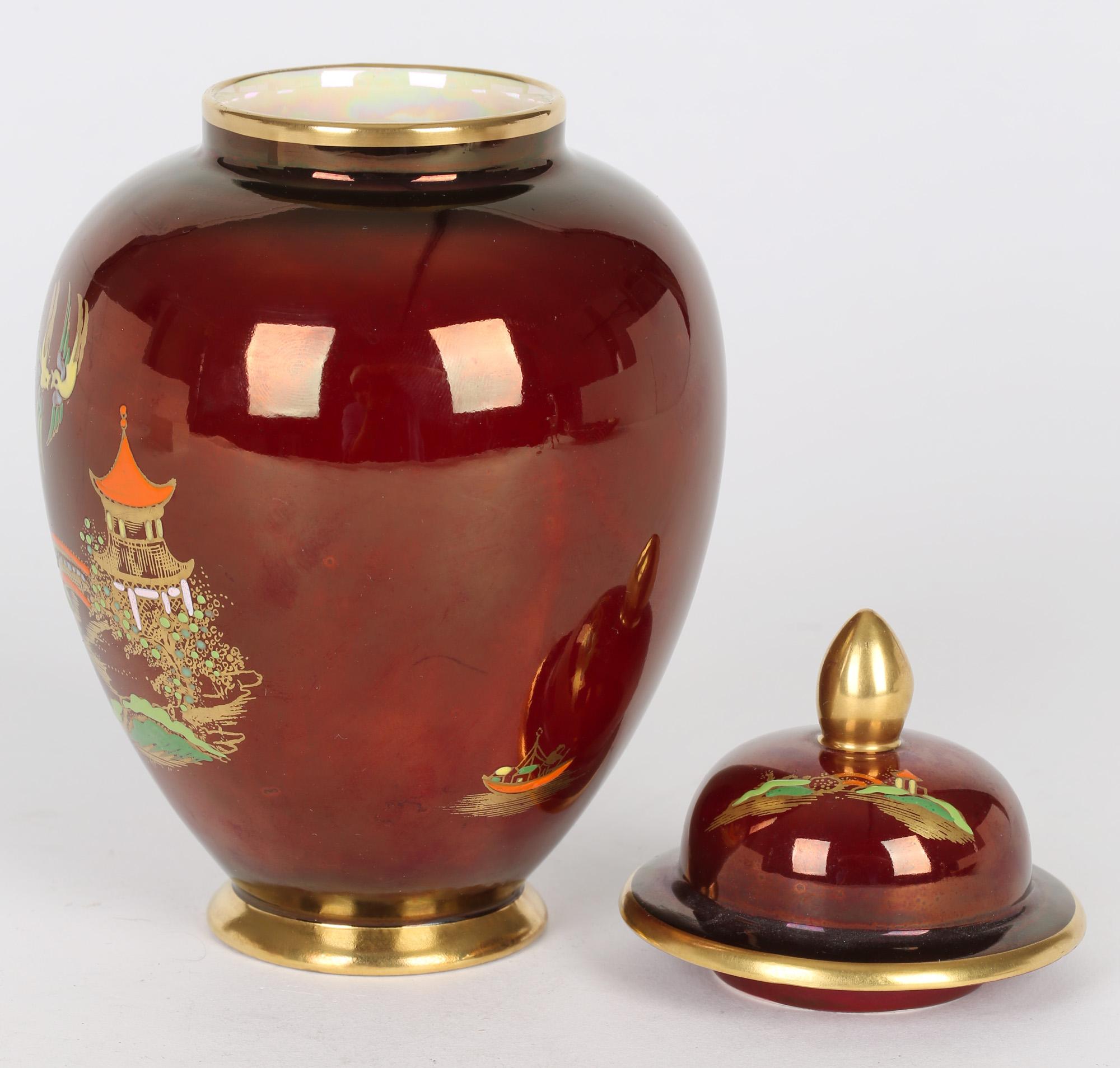 Vernissé Pot à gingembre en poterie Art Déco Rouge Royal Lustre à motif Mikado de Carlton Ware en vente