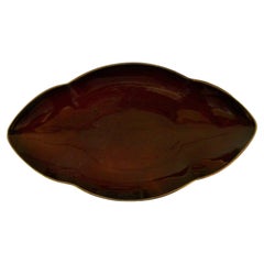 CARLTON WARE - Rouge Royale - Vassoio in ceramica dorata Art Deco - K.K. - Anni '70 circa CARLTON WARE - Rouge Royale - Vassoio in ceramica dorata Art Deco - K.K. - Anni '70 circa