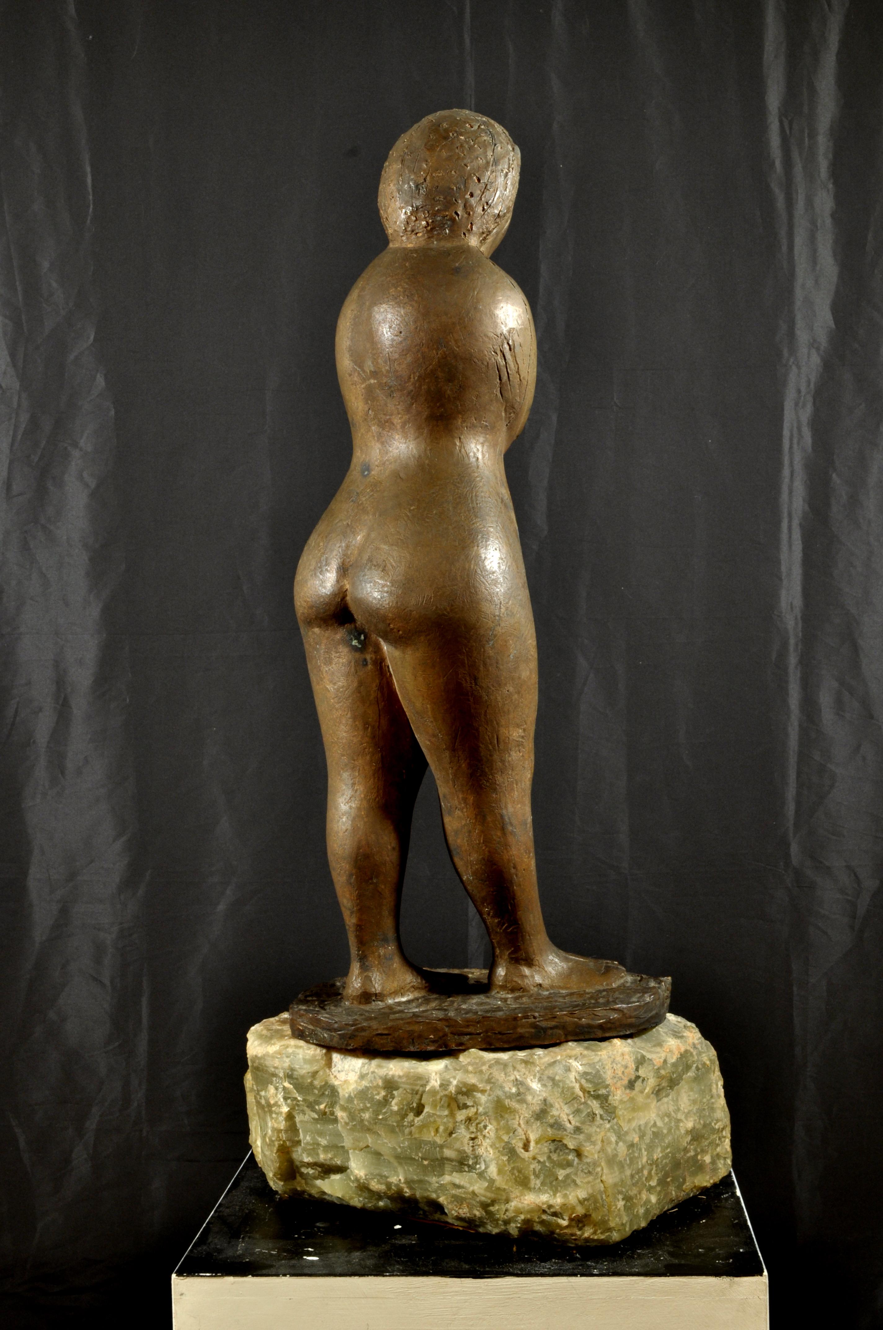 La birichina (The Mischievous girl), 1949 - Gold Nude Sculpture by Carmelo Cappello