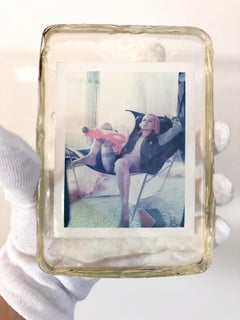 Bubble Gun - Unique piece in Resin - Original Polaroid, Women, Contemporary